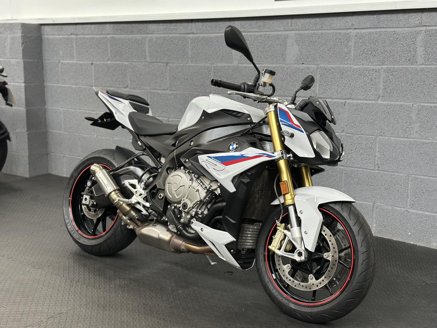 BMW S 1000 R 1000 Sport Naked Petrol Manual Euro 4 (164 ps)