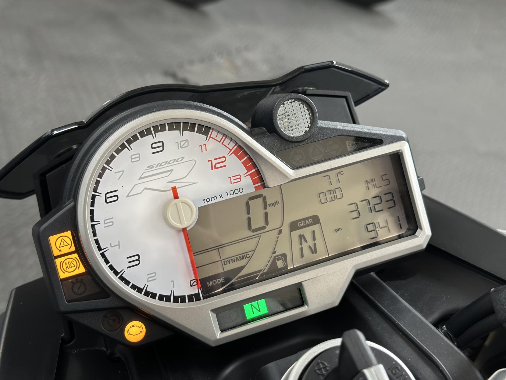 BMW S 1000 R 1000 Sport Naked Petrol Manual Euro 4 (164 ps)