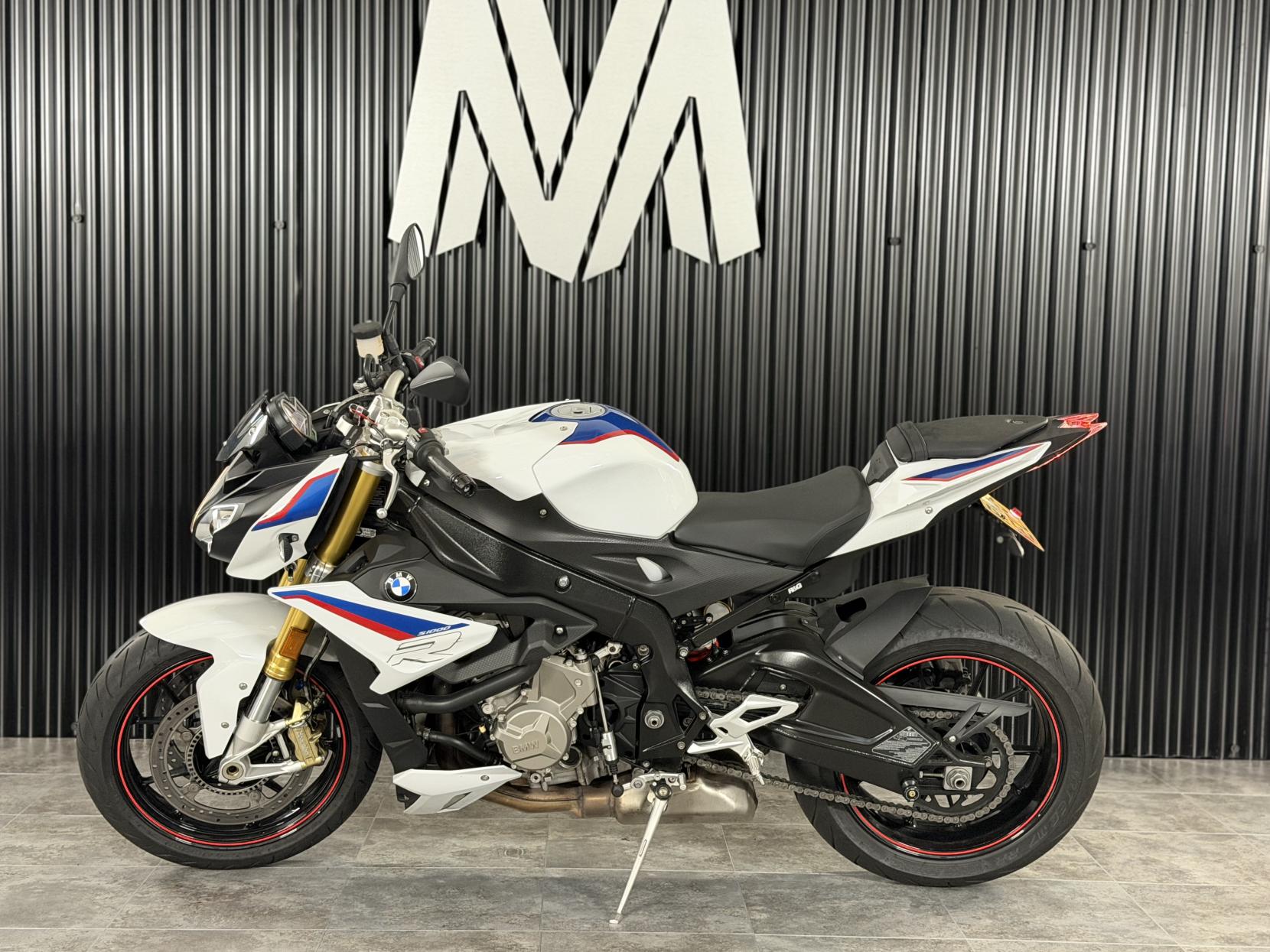 BMW S 1000 R 1000 Sport Naked Petrol Manual Euro 4 (164 ps)