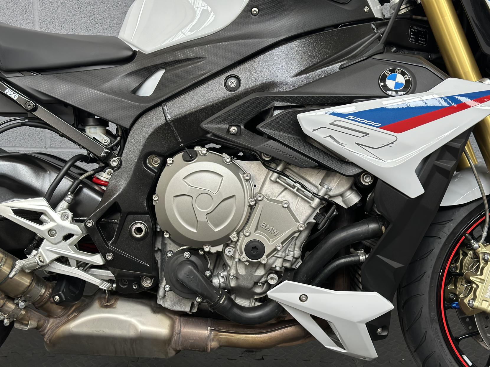BMW S 1000 R 1000 Sport Naked Petrol Manual Euro 4 (164 ps)