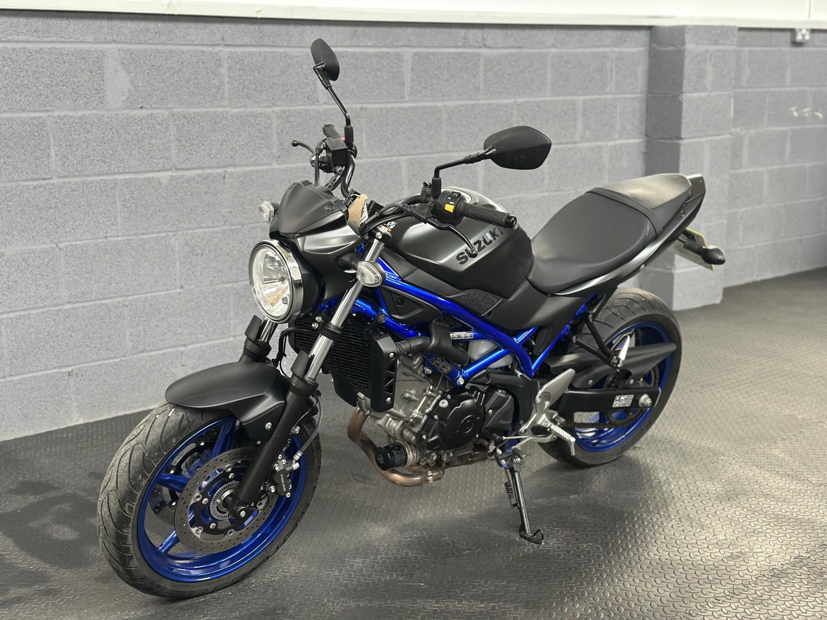 Suzuki SV650 650 Naked Petrol Manual Euro 5 (73 ps)