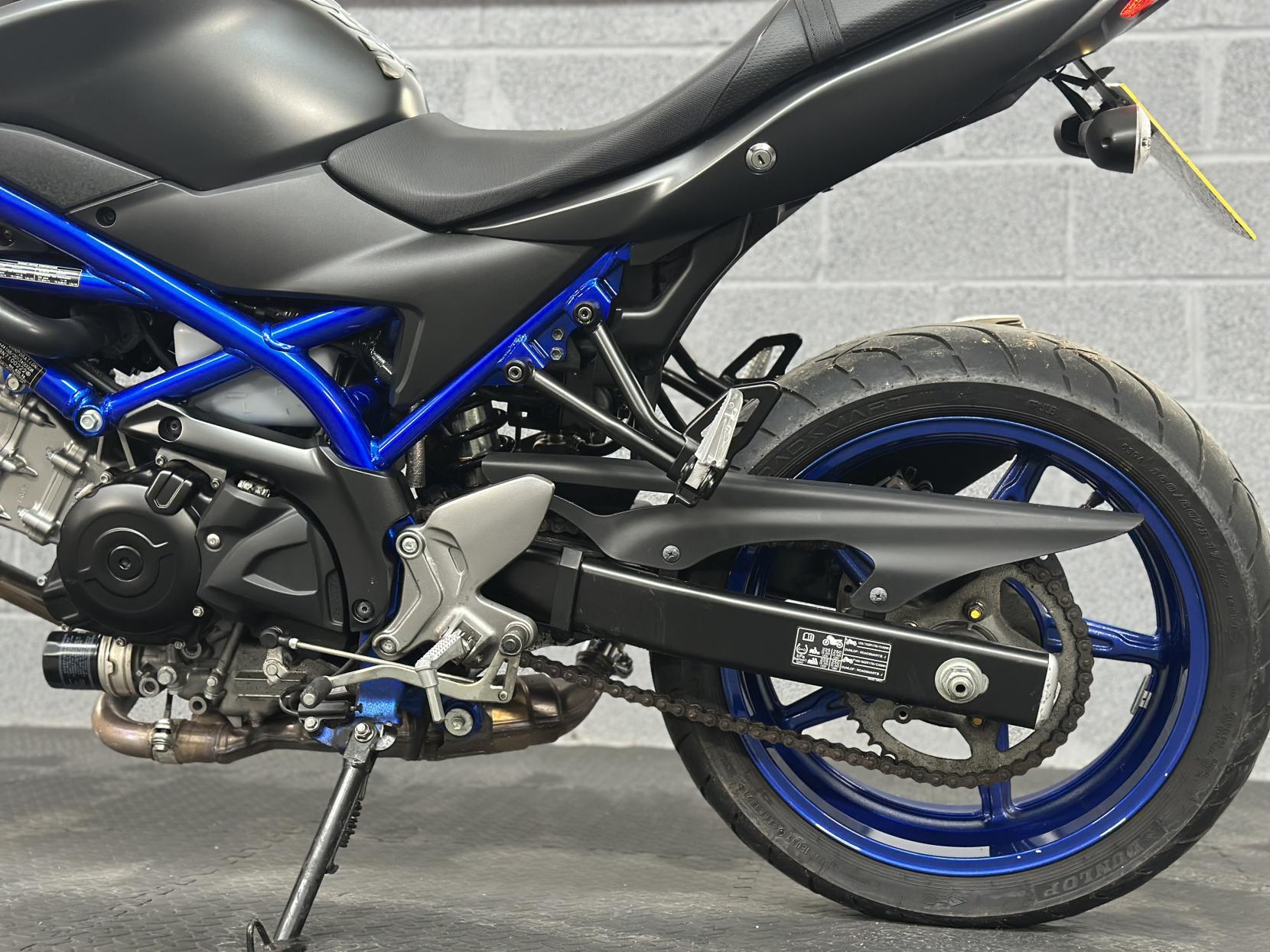 Suzuki SV650 650 Naked Petrol Manual Euro 5 (73 ps)