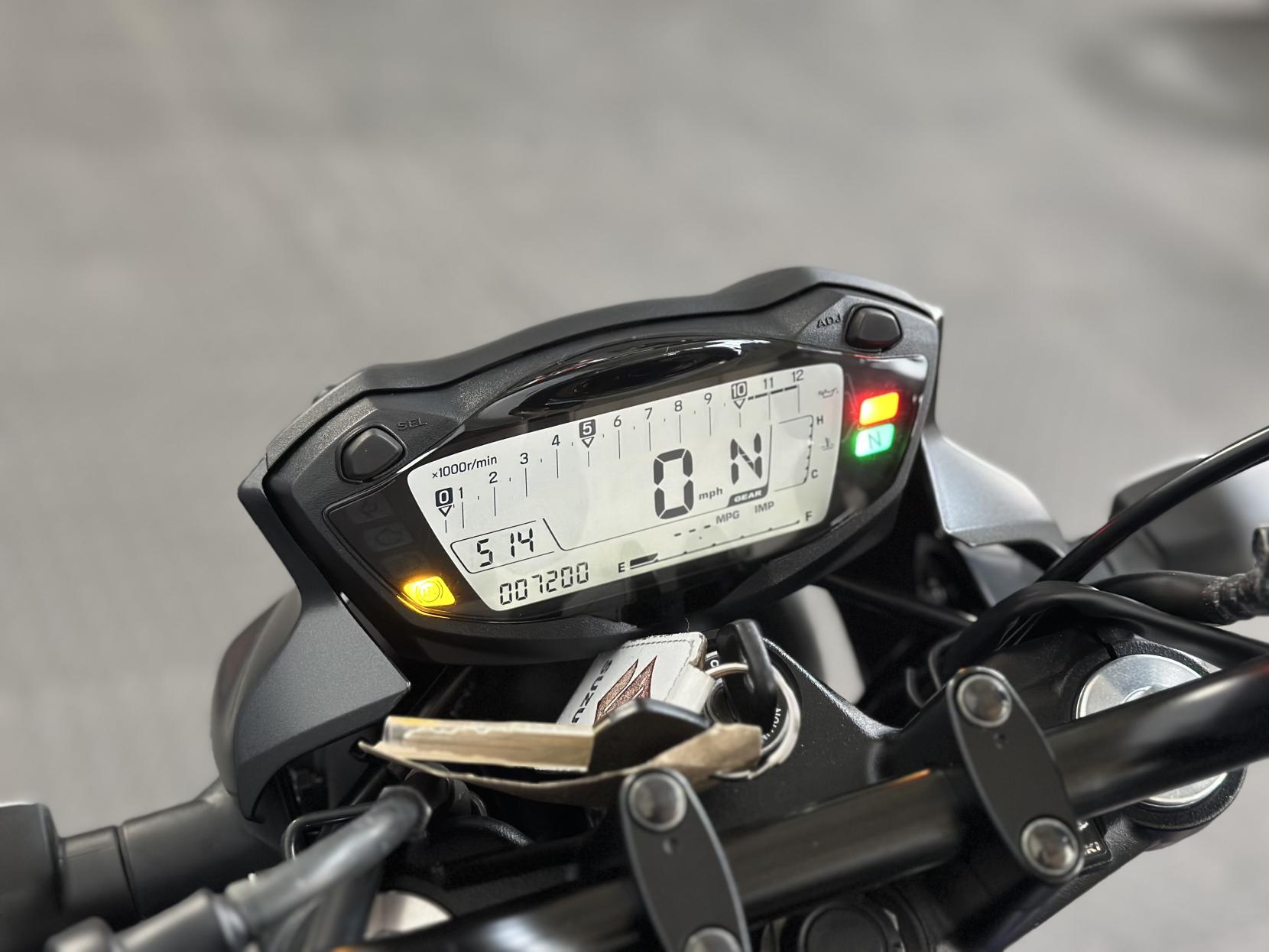 Suzuki SV650 650 Naked Petrol Manual Euro 5 (73 ps)