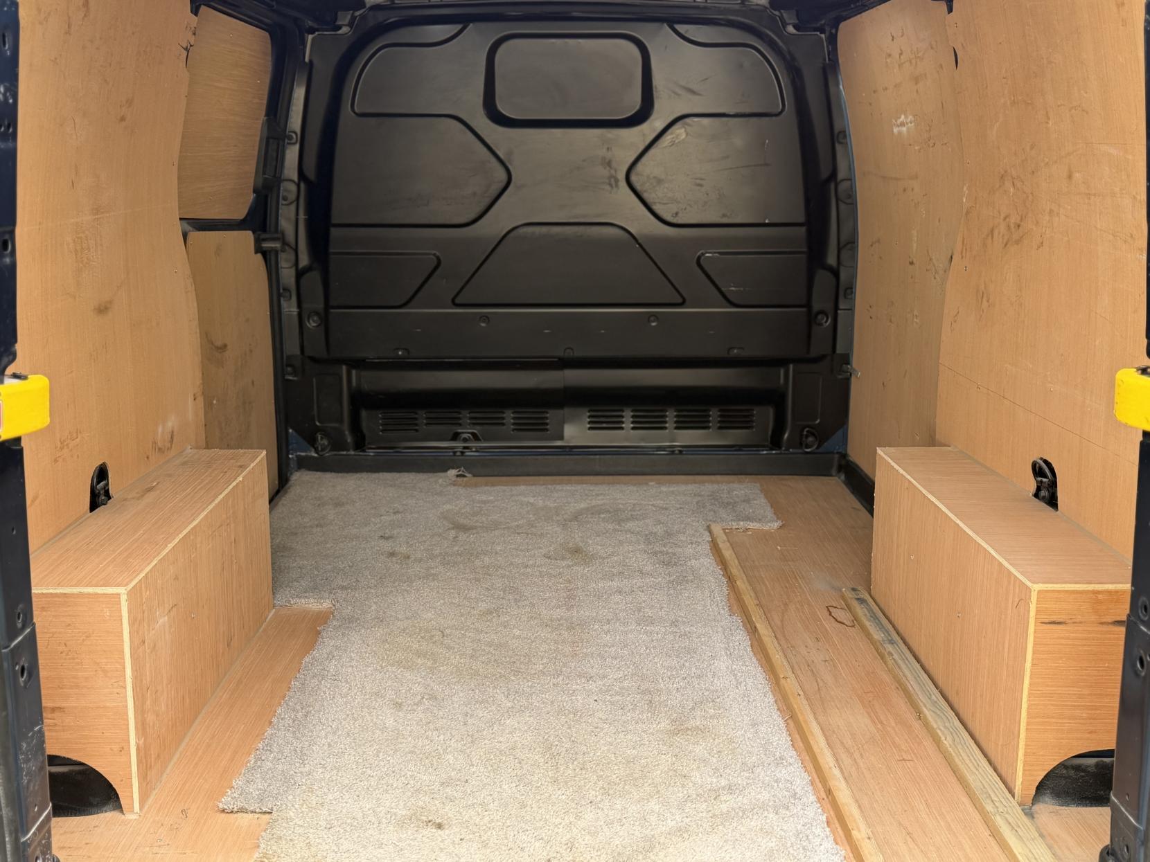 Ford Transit Custom 2.0 280 EcoBlue Limited Panel Van 5dr Diesel Auto L1 H1 Euro 6 (s/s) (130 ps)