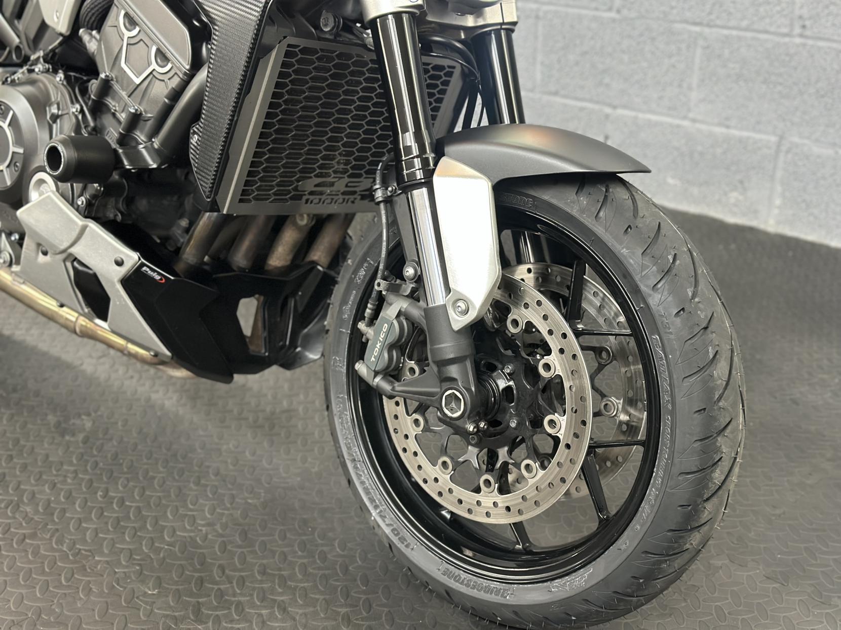 Honda CB1000R 1000 Naked Petrol Manual Euro 4 (146 ps)