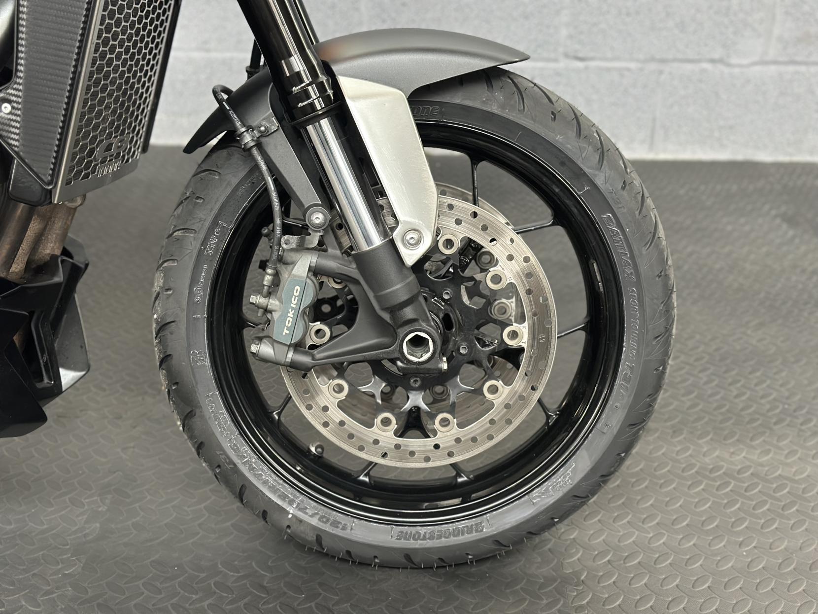 Honda CB1000R 1000 Naked Petrol Manual Euro 4 (146 ps)