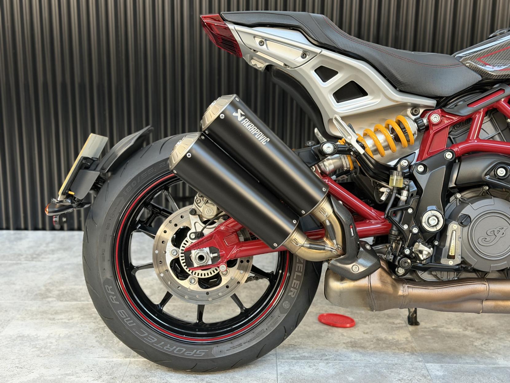 Indian FTR R Carbon 1203 Naked Petrol Manual Euro 5 (125 ps)