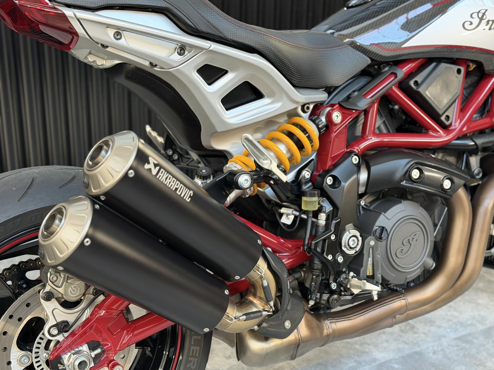 Indian FTR R Carbon 1203 Naked Petrol Manual Euro 5 (125 ps)