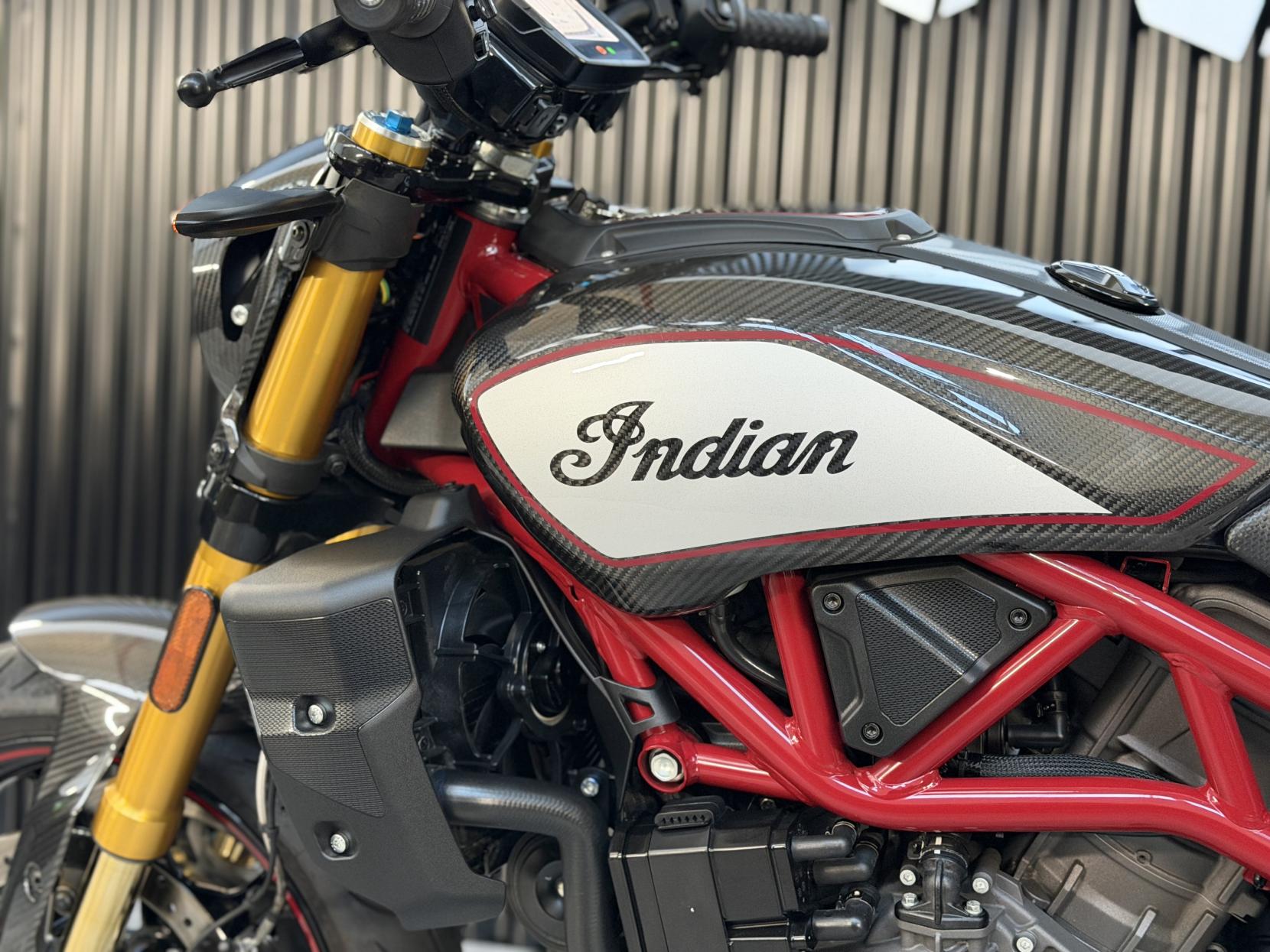 Indian FTR R Carbon 1203 Naked Petrol Manual Euro 5 (125 ps)
