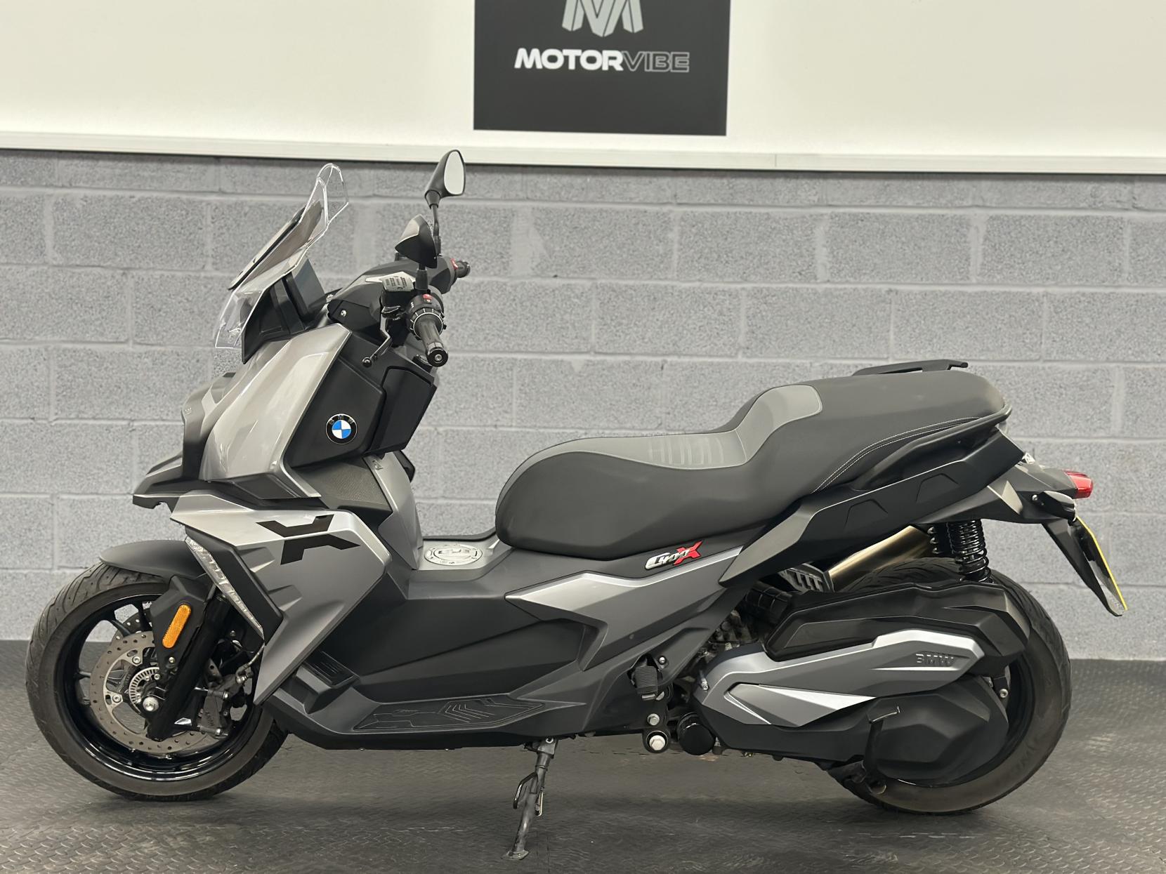 BMW C 400 X 400 X Scooter Petrol CVT Euro 5 (33 ps)