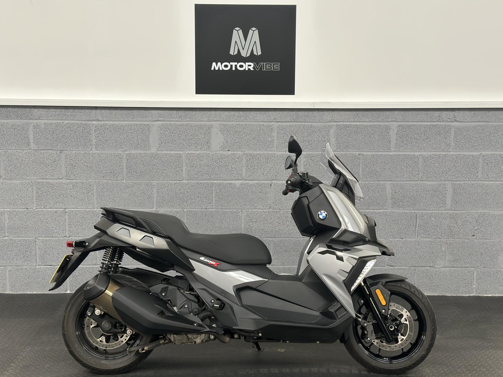 BMW C 400 X 400 X Scooter Petrol CVT Euro 5 (33 ps)
