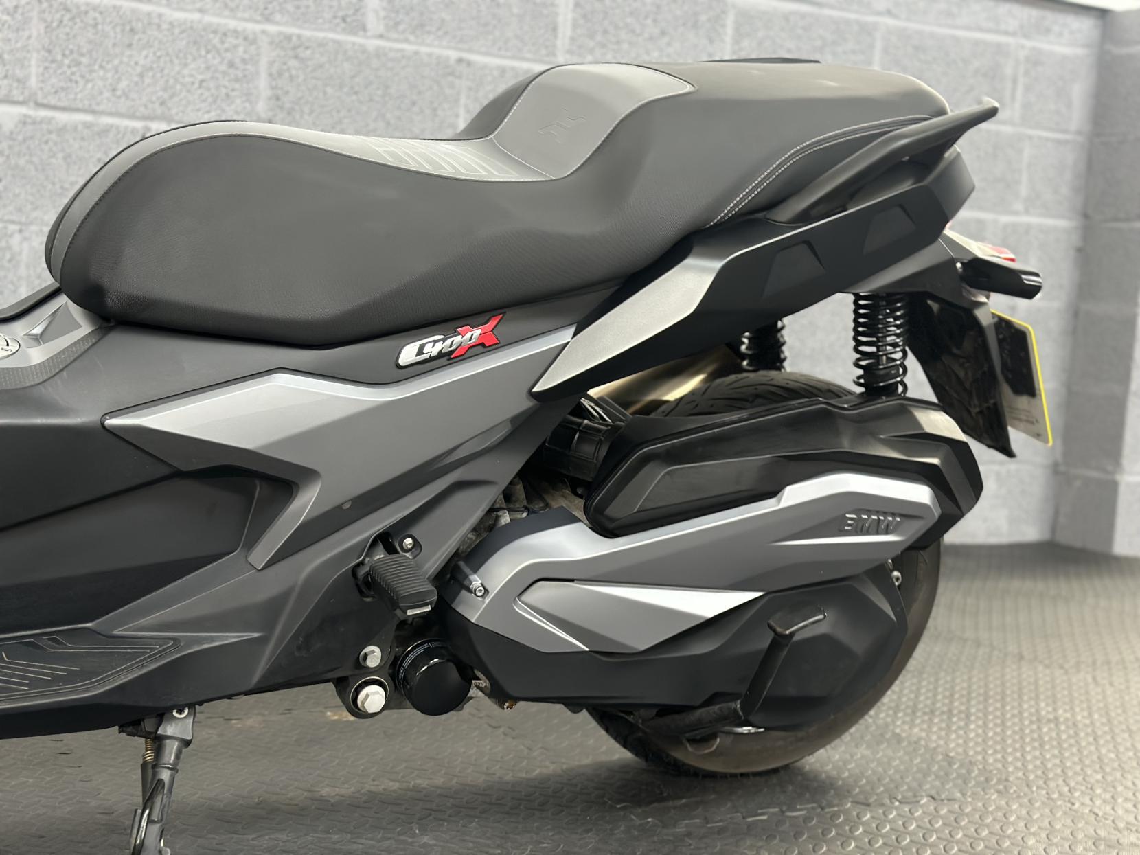 BMW C 400 X 400 X Scooter Petrol CVT Euro 5 (33 ps)