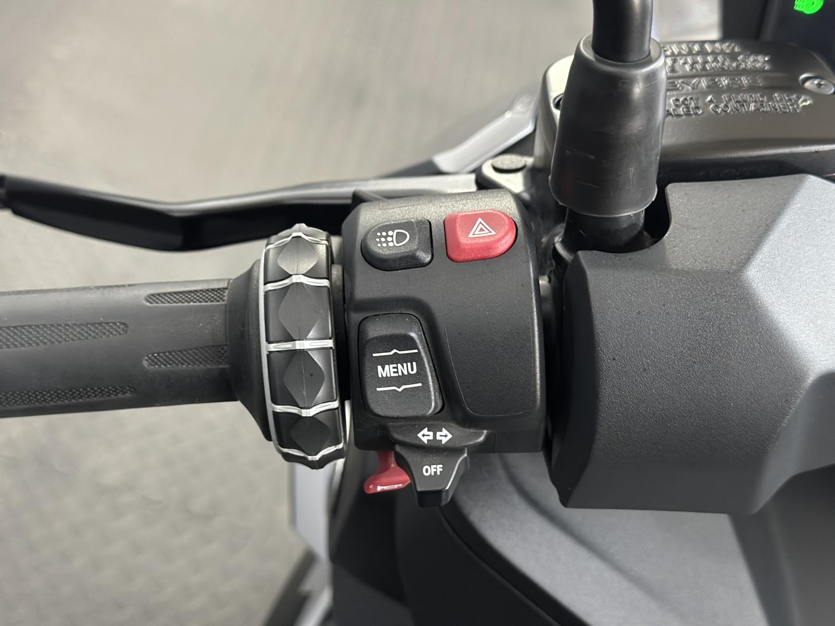 BMW C 400 X 400 X Scooter Petrol CVT Euro 5 (33 ps)