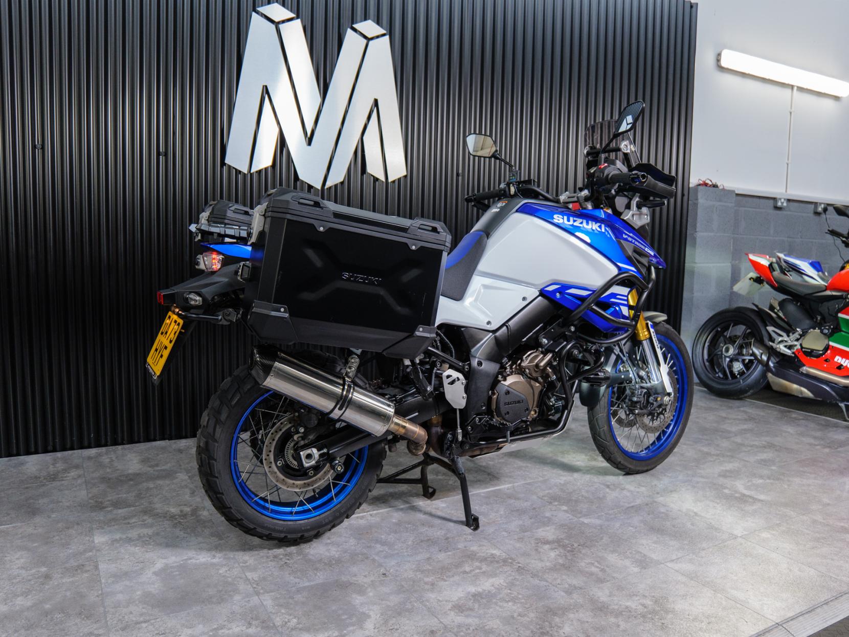 Suzuki V-Strom 1050 1050 DE Adventure Petrol Manual Euro 5 (107 ps)