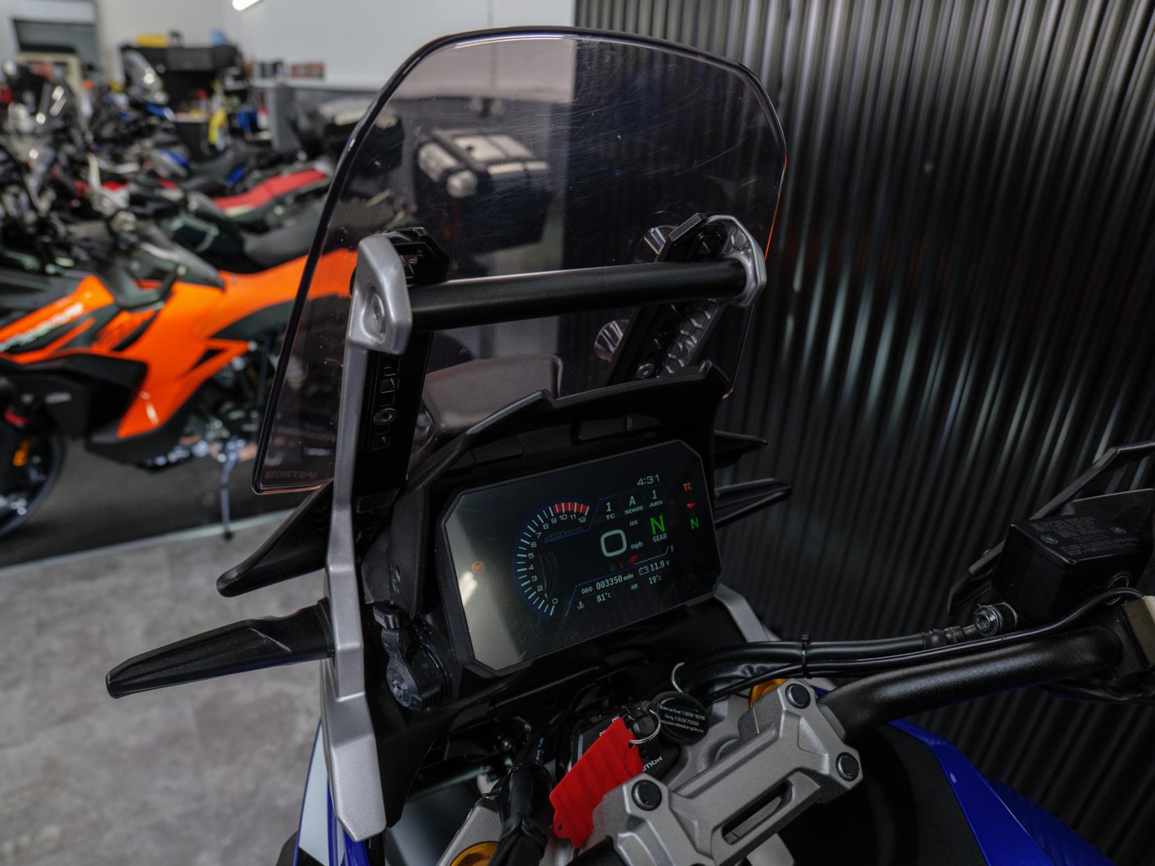 Suzuki V-Strom 1050 1050 DE Adventure Petrol Manual Euro 5 (107 ps)