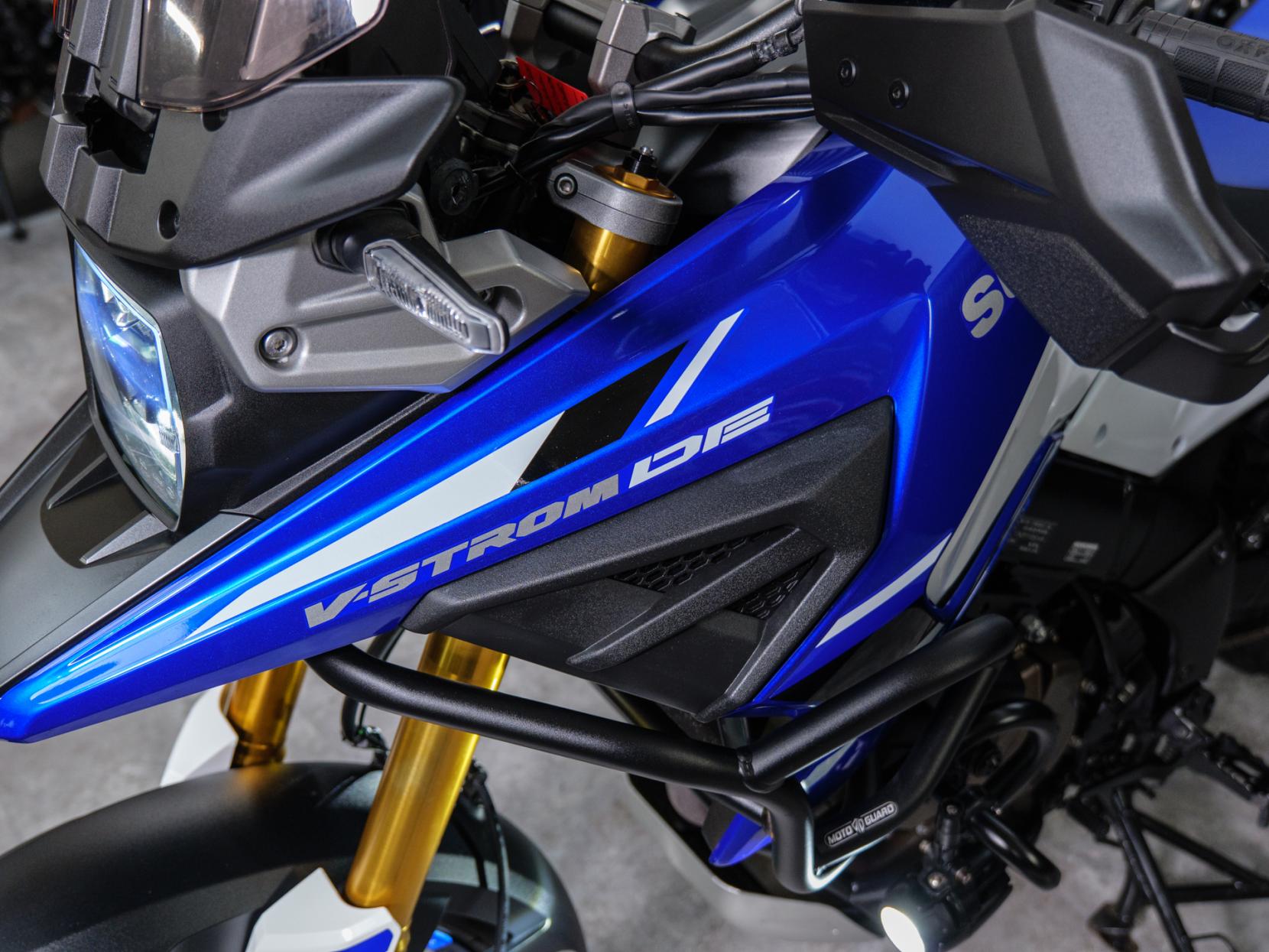 Suzuki V-Strom 1050 1050 DE Adventure Petrol Manual Euro 5 (107 ps)