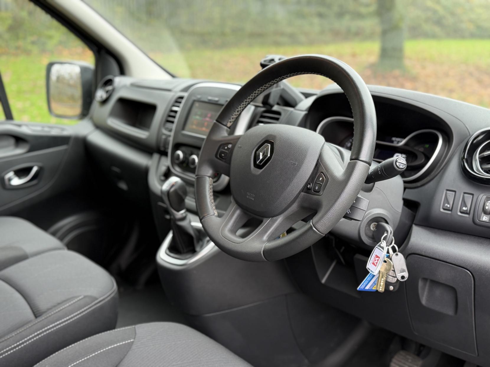 Renault Trafic 2.0 dCi ENERGY 28 Sport Panel Van 5dr Diesel EDC SWB Standard Roof Euro 6 (s/s) (145 ps)