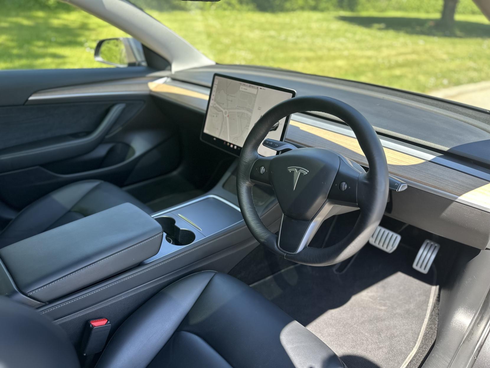 Tesla Model 3 (Dual Motor) Performance Saloon 4dr Electric Auto 4WDE (Performance Upgrade) (449 bhp)