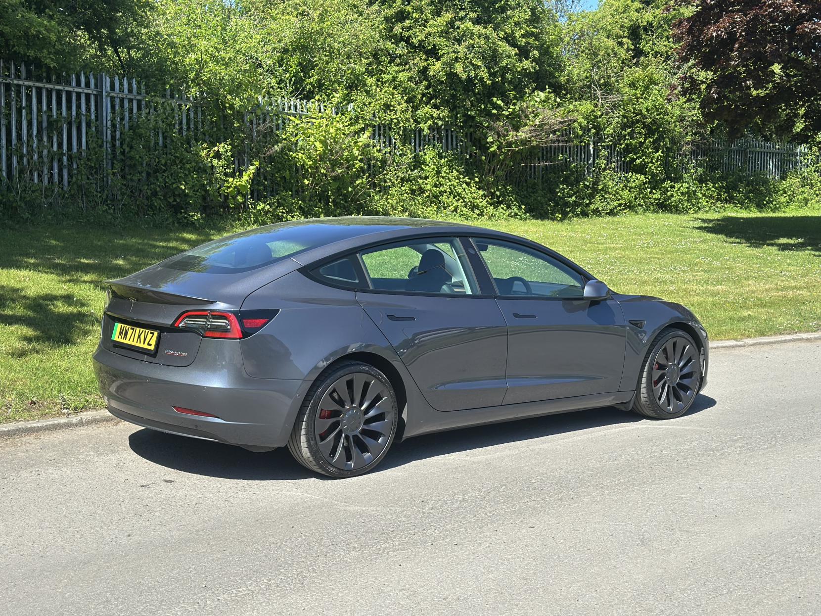 Tesla Model 3 (Dual Motor) Performance Saloon 4dr Electric Auto 4WDE (Performance Upgrade) (449 bhp)