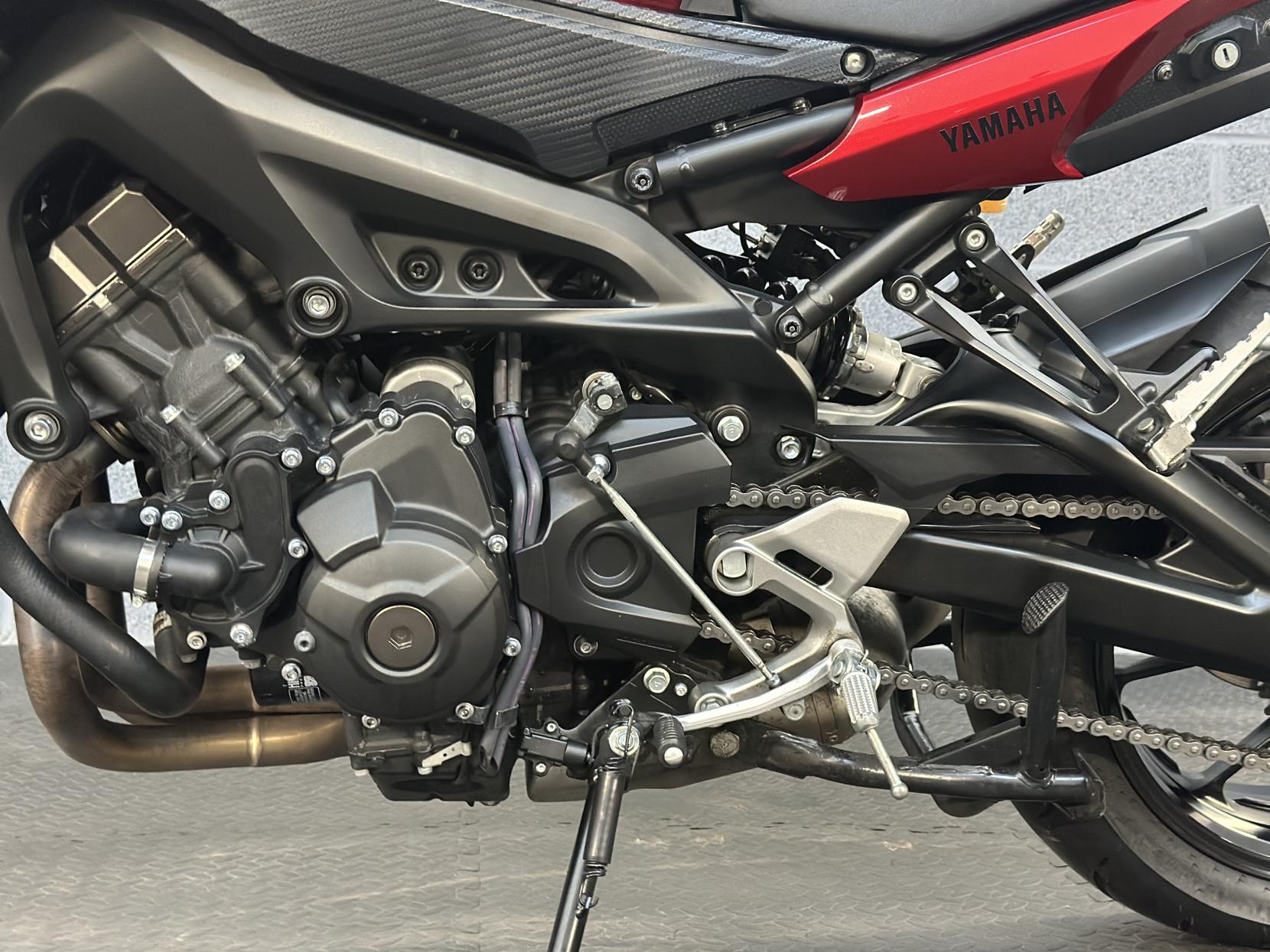 Yamaha TRACER 900 900 ABS Adventure Petrol Manual (115 ps)