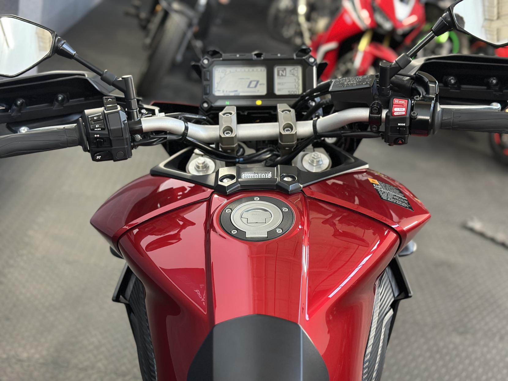 Yamaha TRACER 900 900 ABS Adventure Petrol Manual (115 ps)