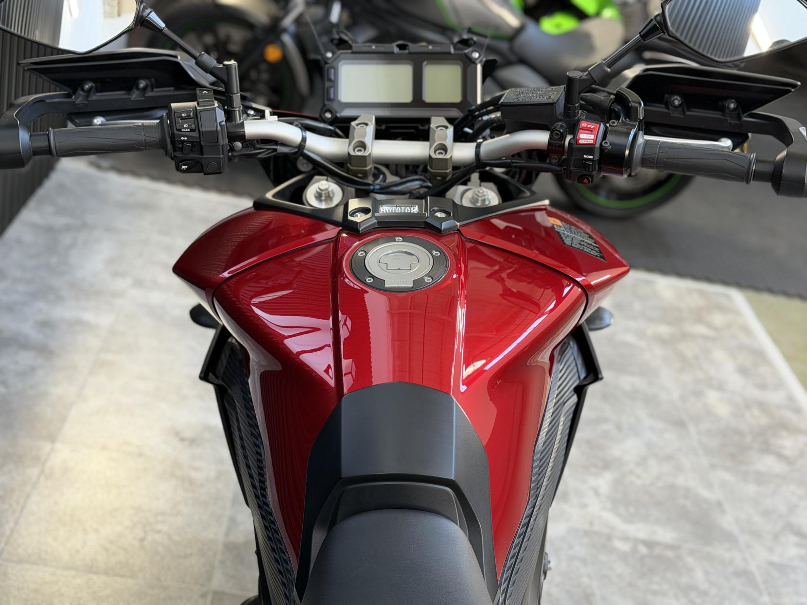 Yamaha TRACER 900 900 ABS Adventure Petrol Manual (115 ps)