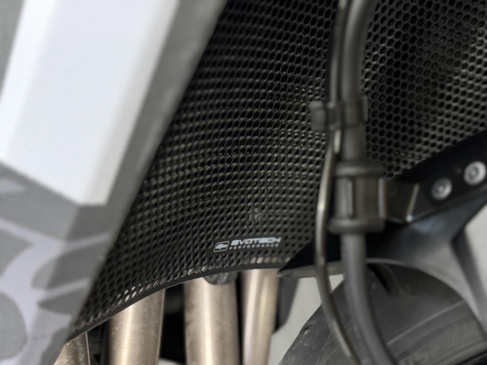 Suzuki GSX-S1000 1000 Naked Petrol Manual Euro 5 (152 ps)