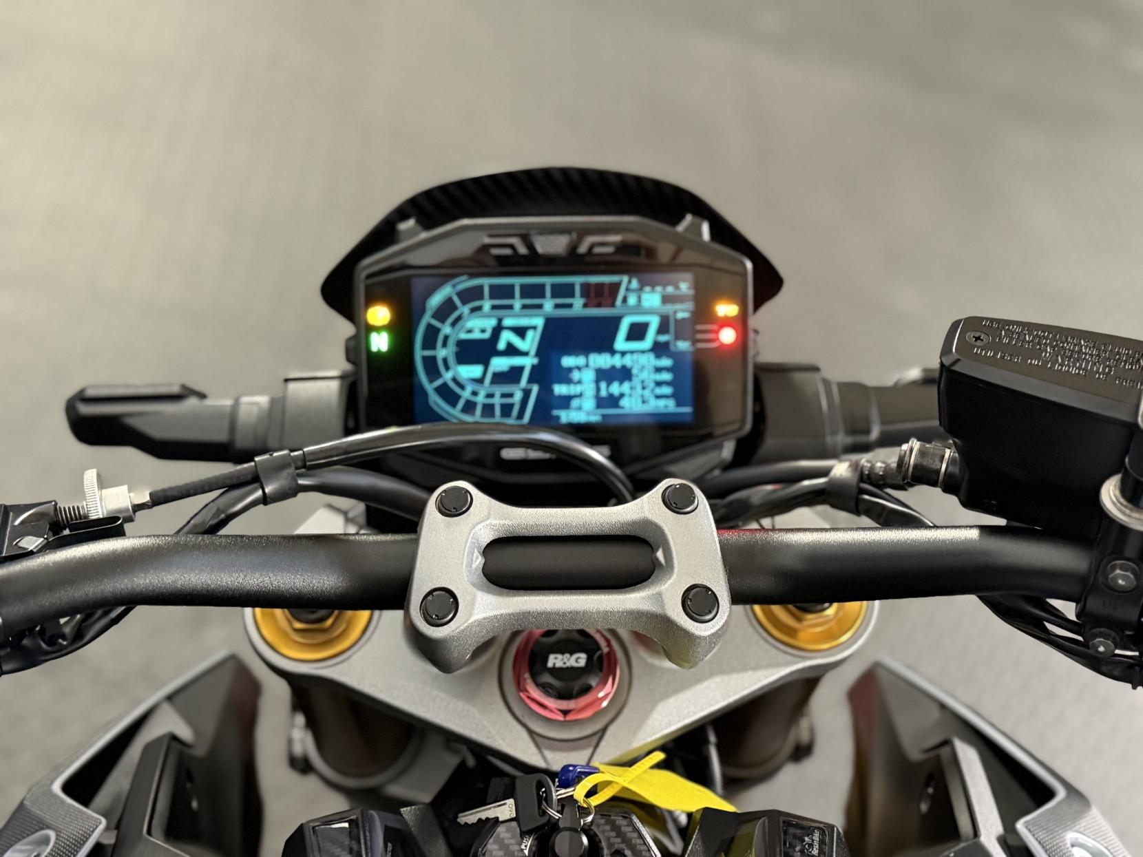 Suzuki GSX-S1000 1000 Naked Petrol Manual Euro 5 (152 ps)