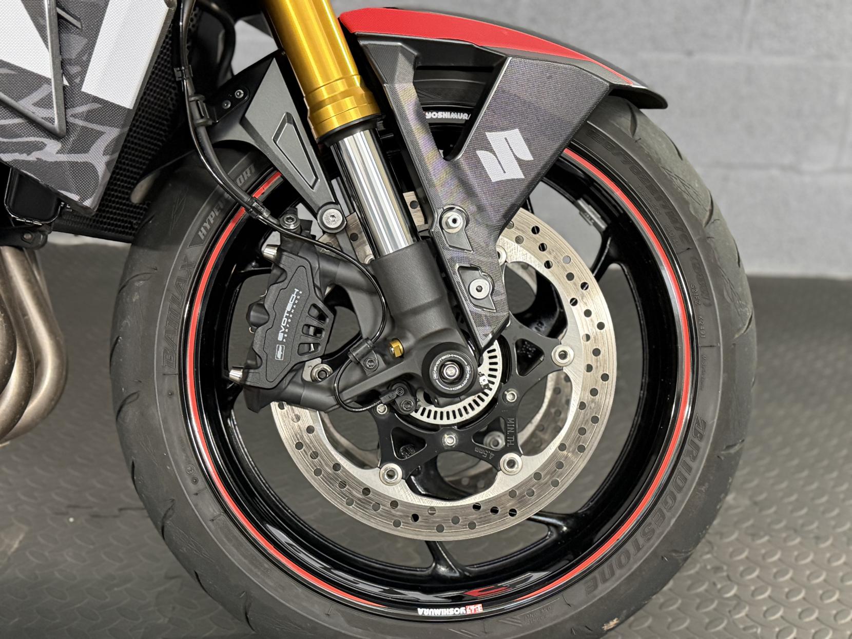 Suzuki GSX-S1000 1000 Naked Petrol Manual Euro 5 (152 ps)