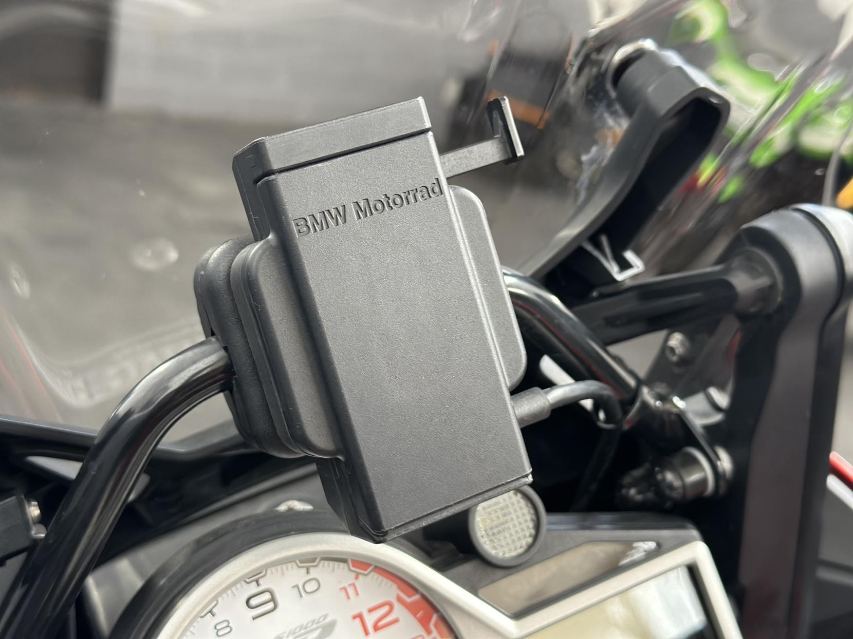 BMW S 1000 XR 1000 Sports Tourer Petrol Manual (164 ps)