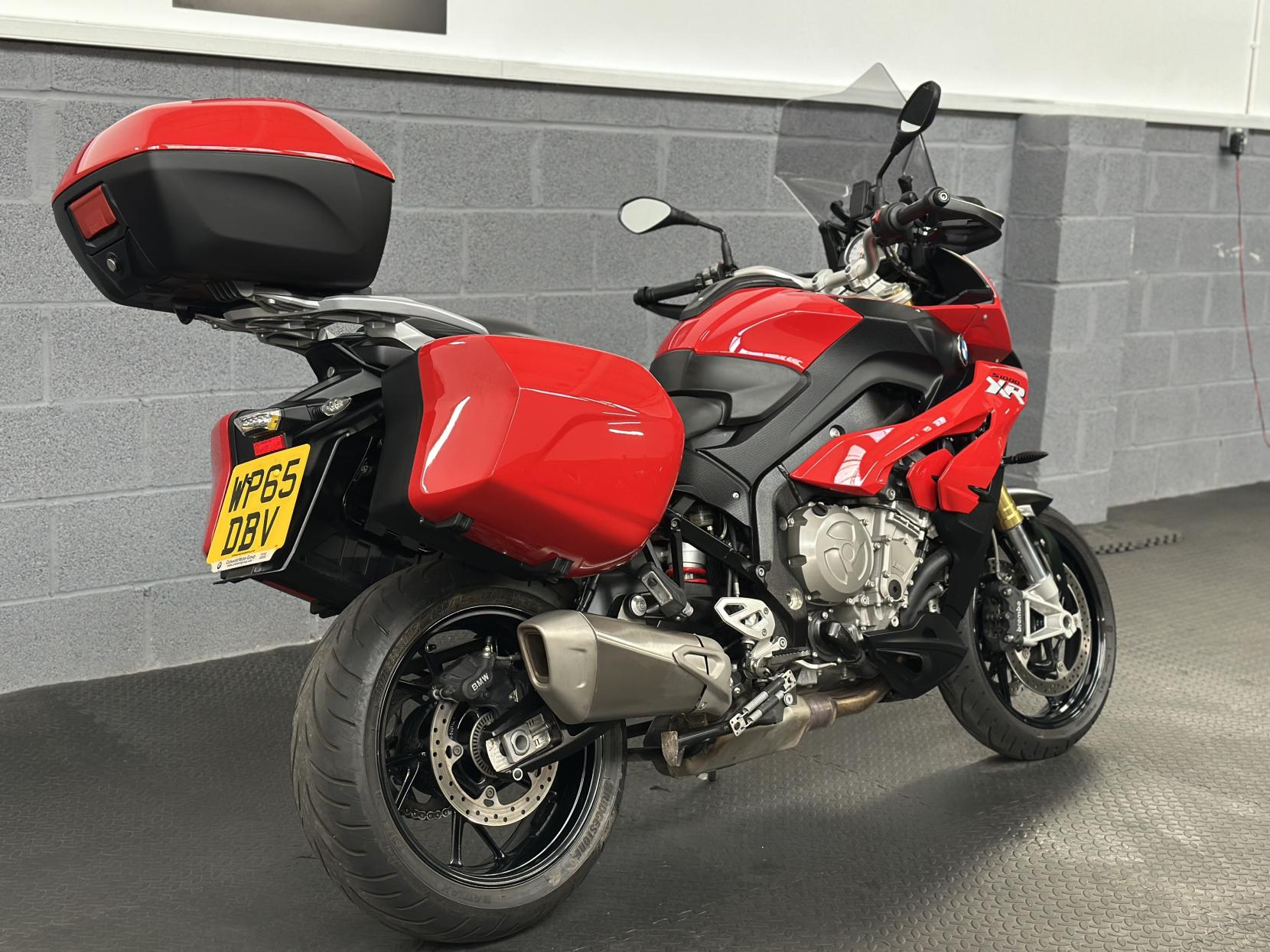 BMW S 1000 XR 1000 Sports Tourer Petrol Manual (164 ps)