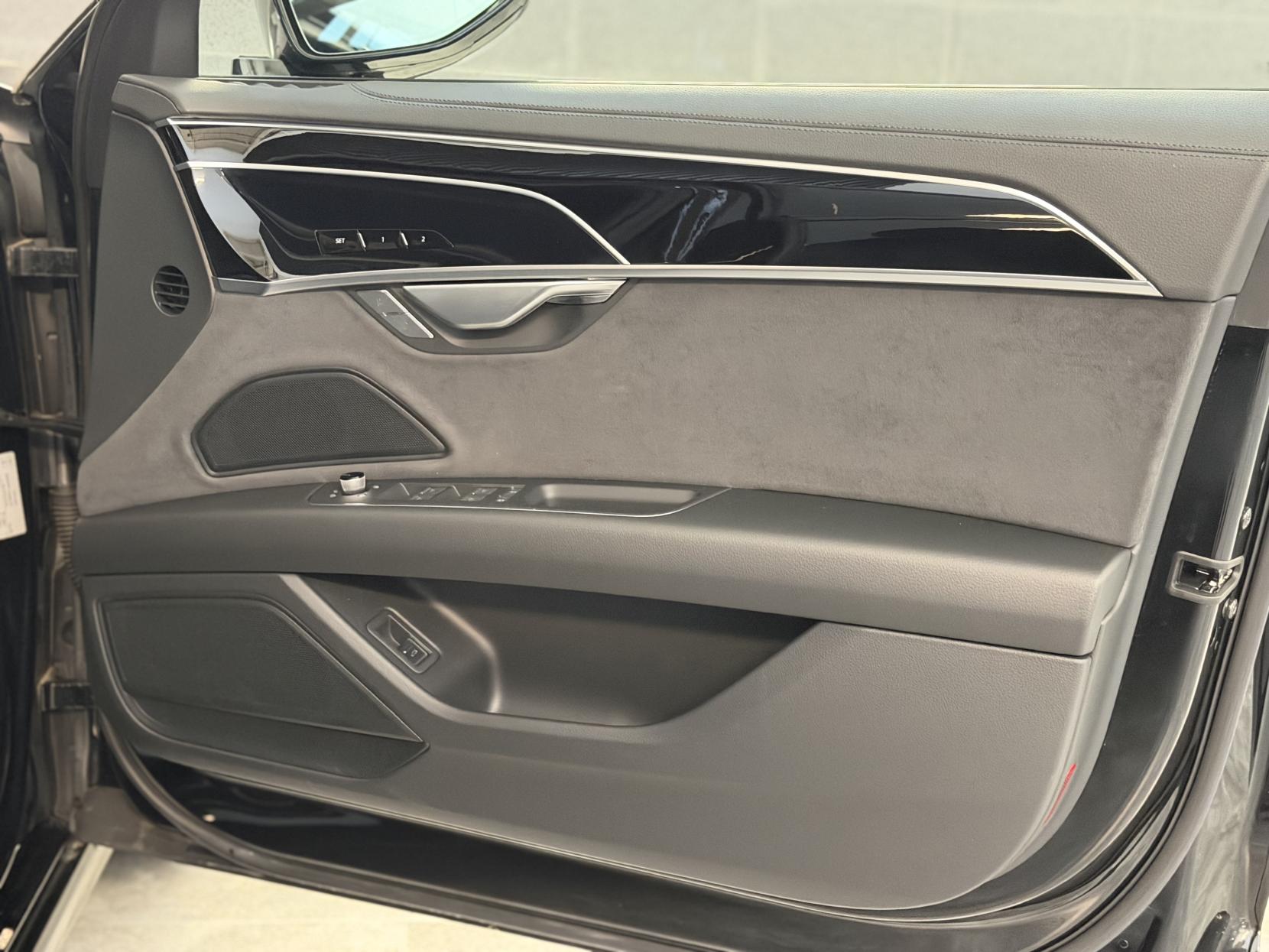 Audi A8 3.0 TDI V6 50 Black Edition Saloon 4dr Diesel Tiptronic quattro Euro 6 (s/s) (286 ps)