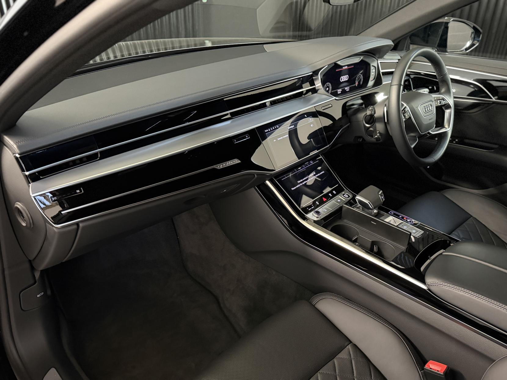 Audi A8 3.0 TDI V6 50 Black Edition Saloon 4dr Diesel Tiptronic quattro Euro 6 (s/s) (286 ps)