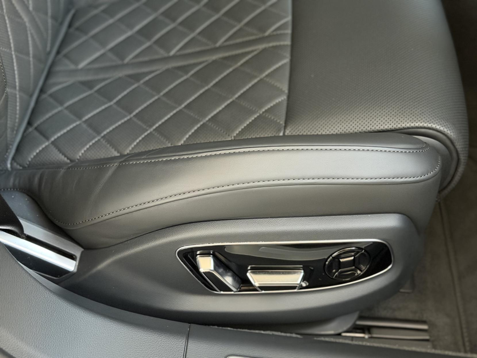 Audi A8 3.0 TDI V6 50 Black Edition Saloon 4dr Diesel Tiptronic quattro Euro 6 (s/s) (286 ps)