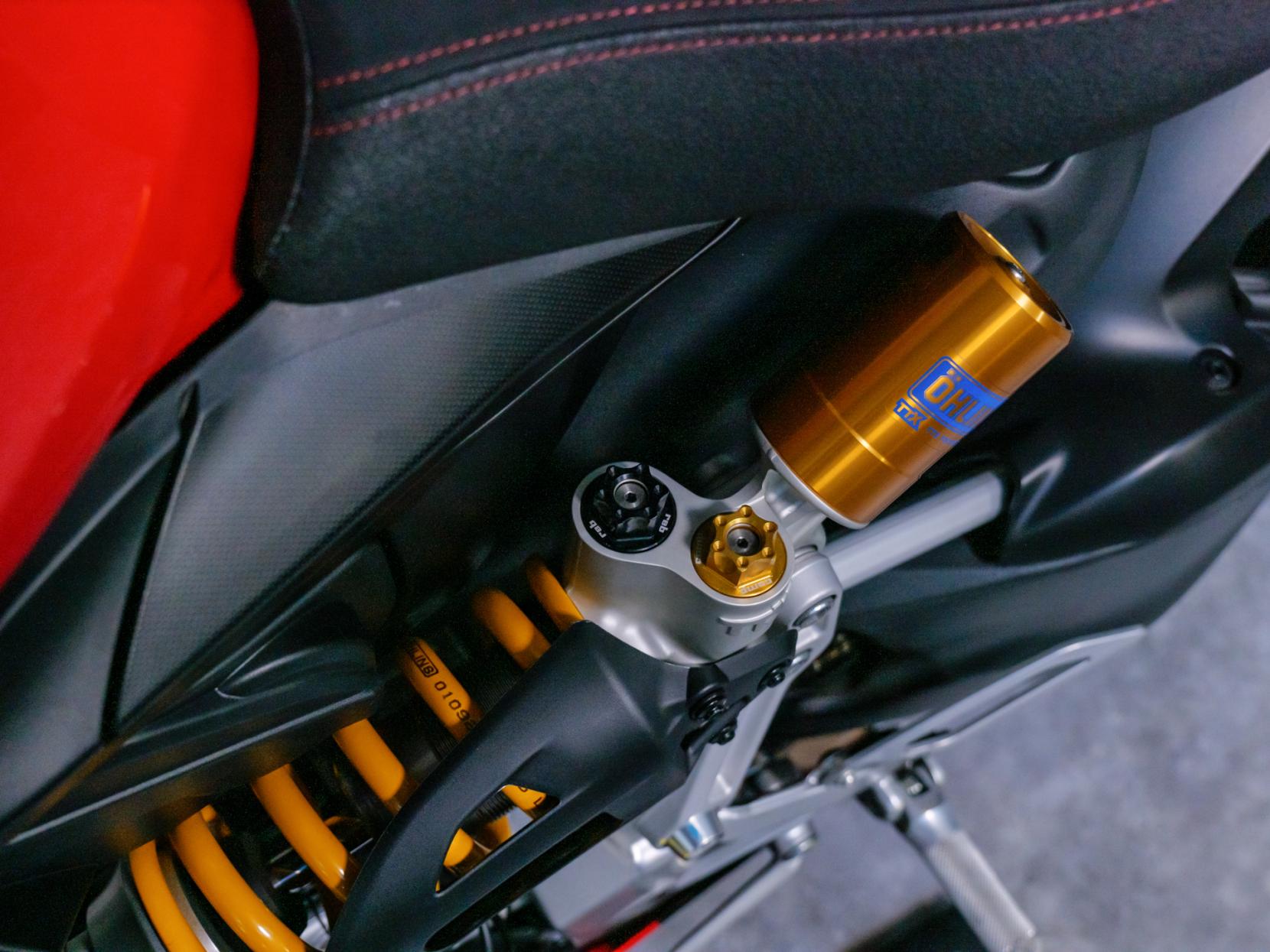 Ducati Panigale V2 955 Super Sports Petrol Manual Euro 5 (155 ps)