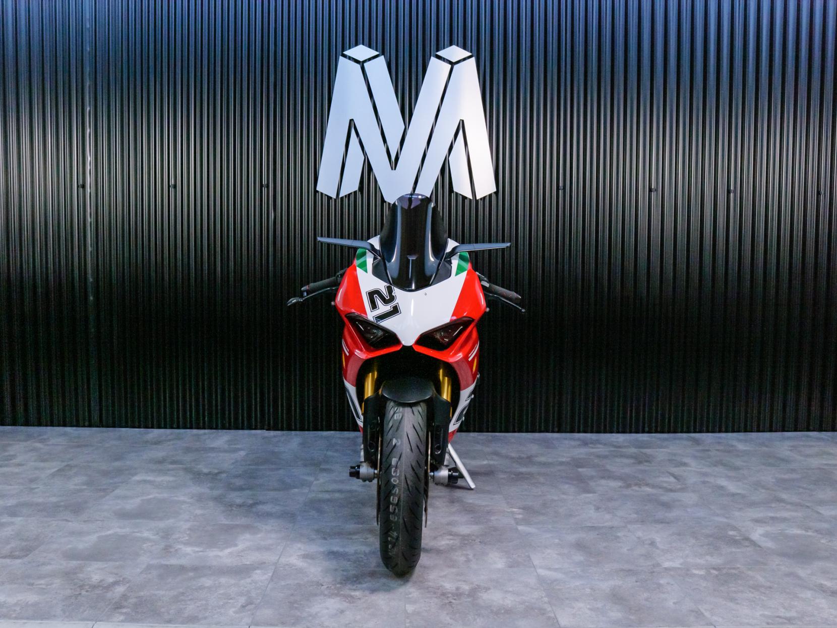 Ducati Panigale V2 955 Super Sports Petrol Manual Euro 5 (155 ps)