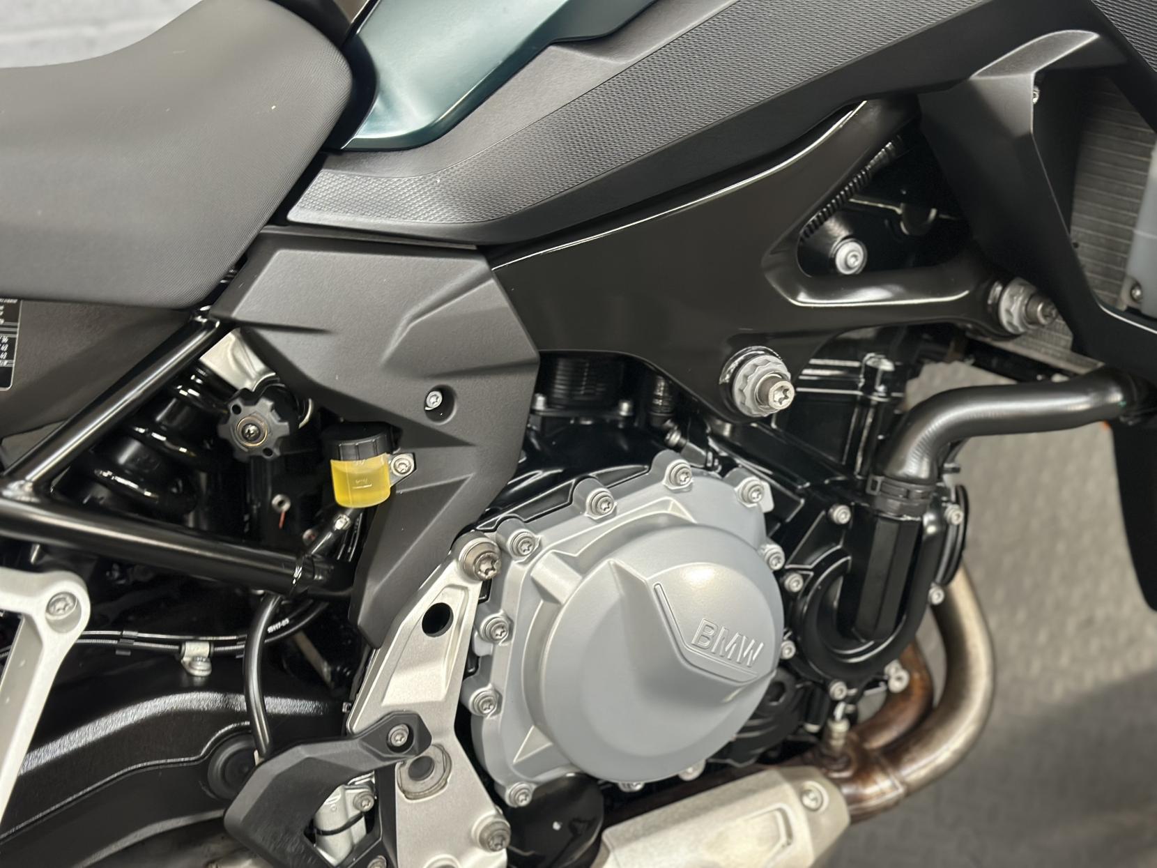 BMW F 850 GS 850 Sport Adventure Petrol Manual Euro 4 (95 ps)