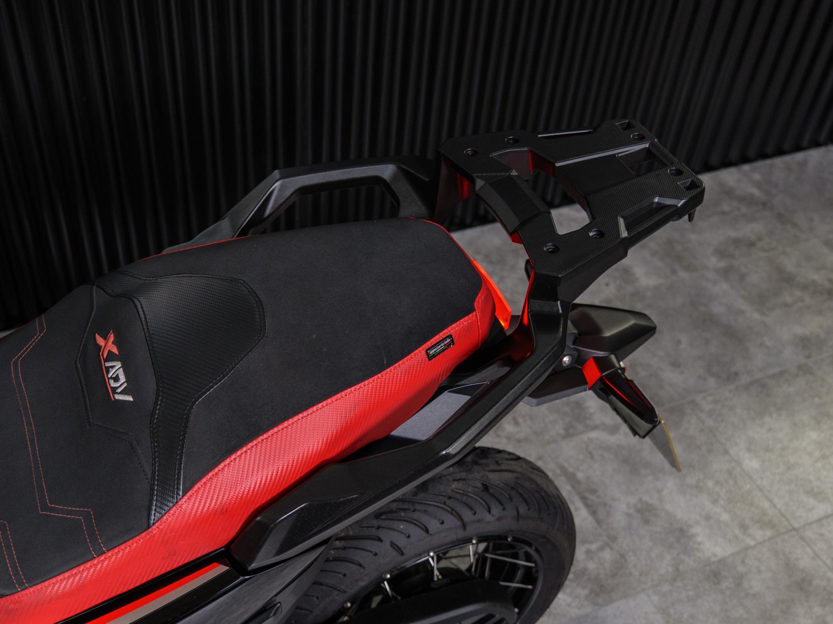 Honda X-ADV 750 Scooter Petrol DCT Euro 4 (54 ps)