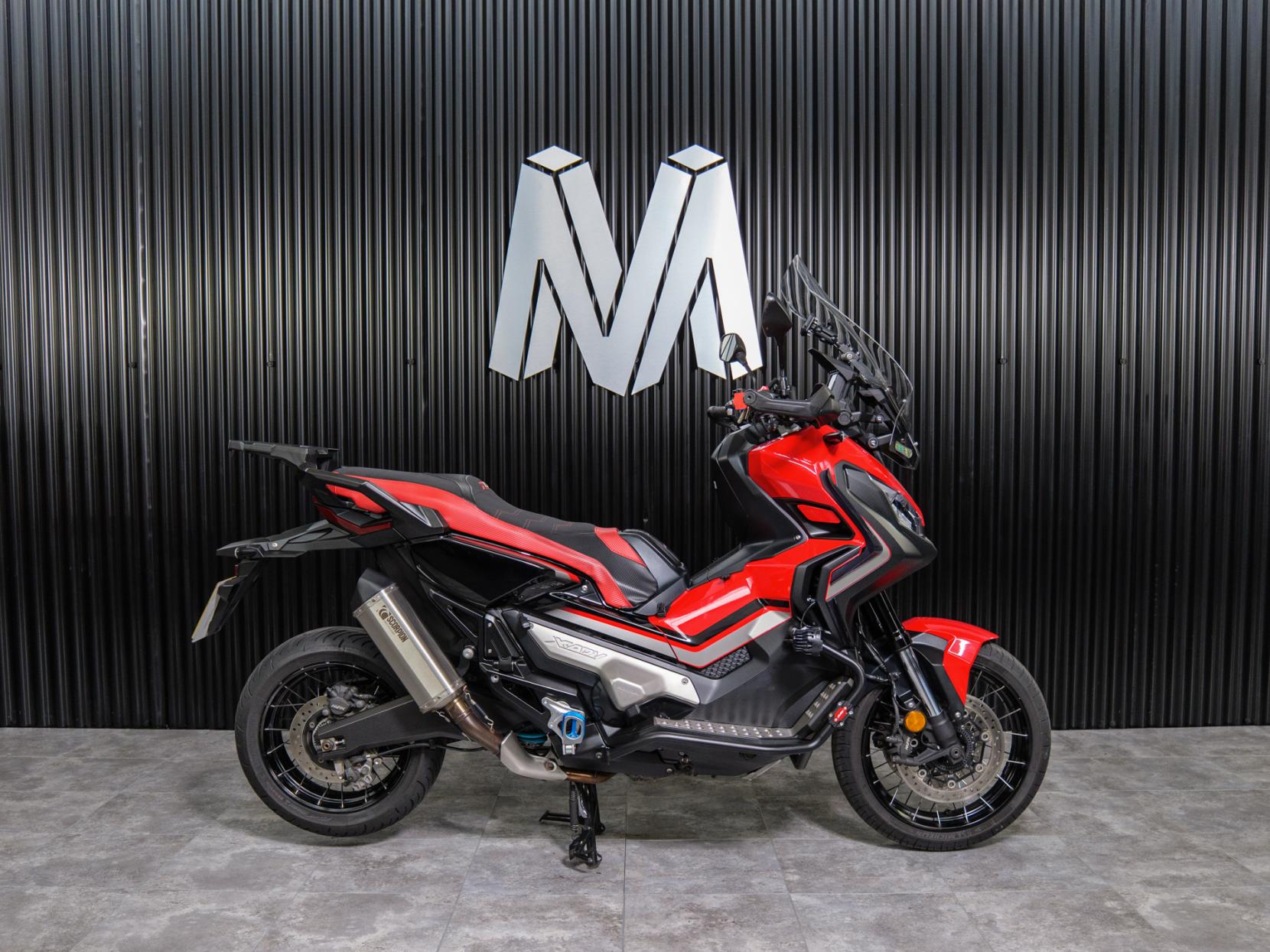 Honda X-ADV 750 Scooter Petrol DCT Euro 4 (54 ps)
