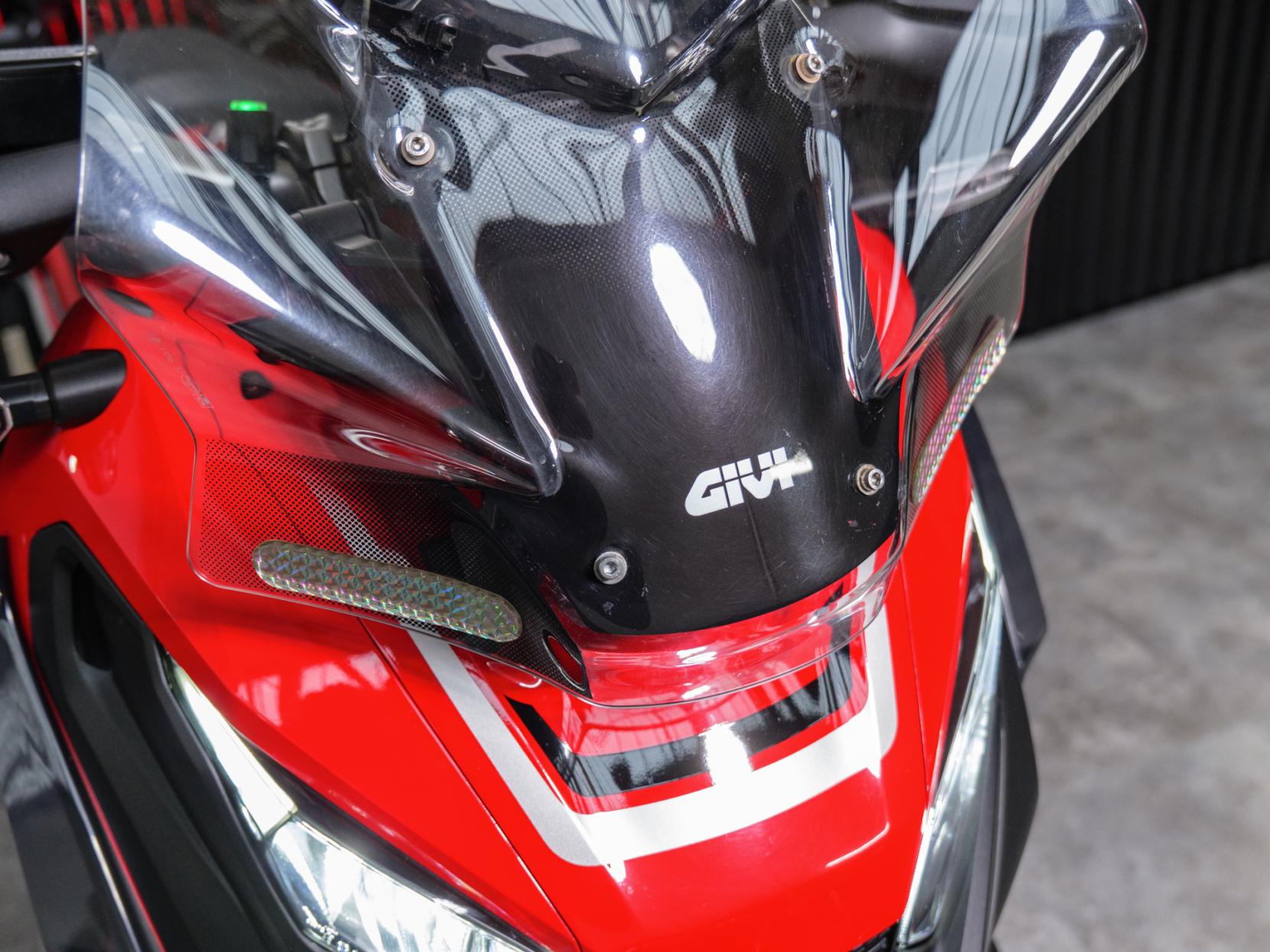 Honda X-ADV 750 Scooter Petrol DCT Euro 4 (54 ps)