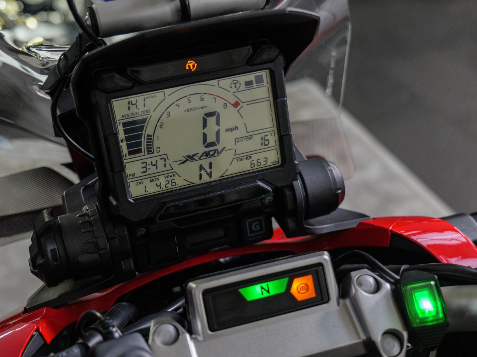 Honda X-ADV 750 Scooter Petrol DCT Euro 4 (54 ps)