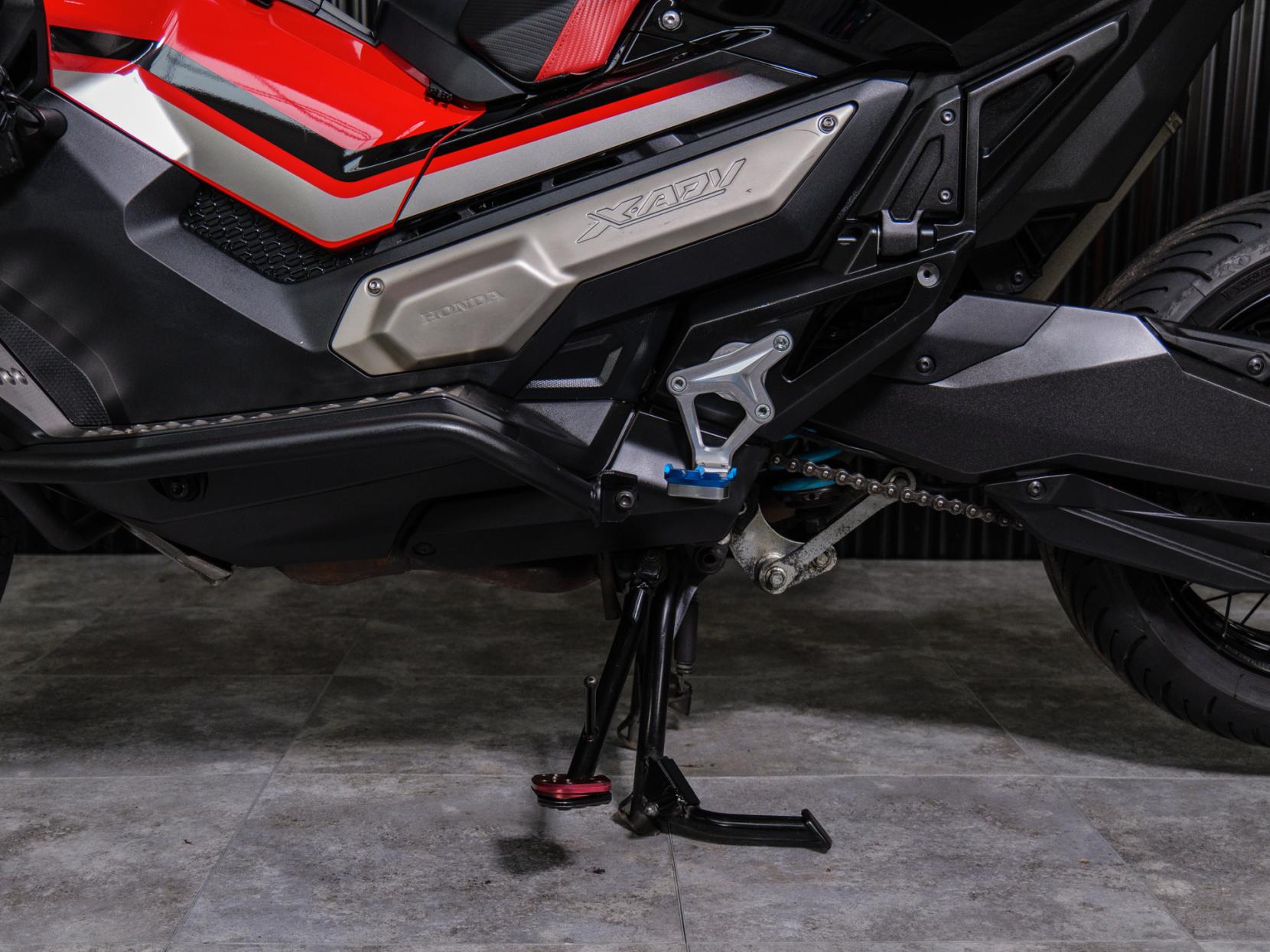 Honda X-ADV 750 Scooter Petrol DCT Euro 4 (54 ps)