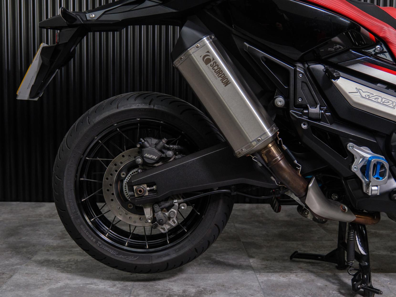 Honda X-ADV 750 Scooter Petrol DCT Euro 4 (54 ps)