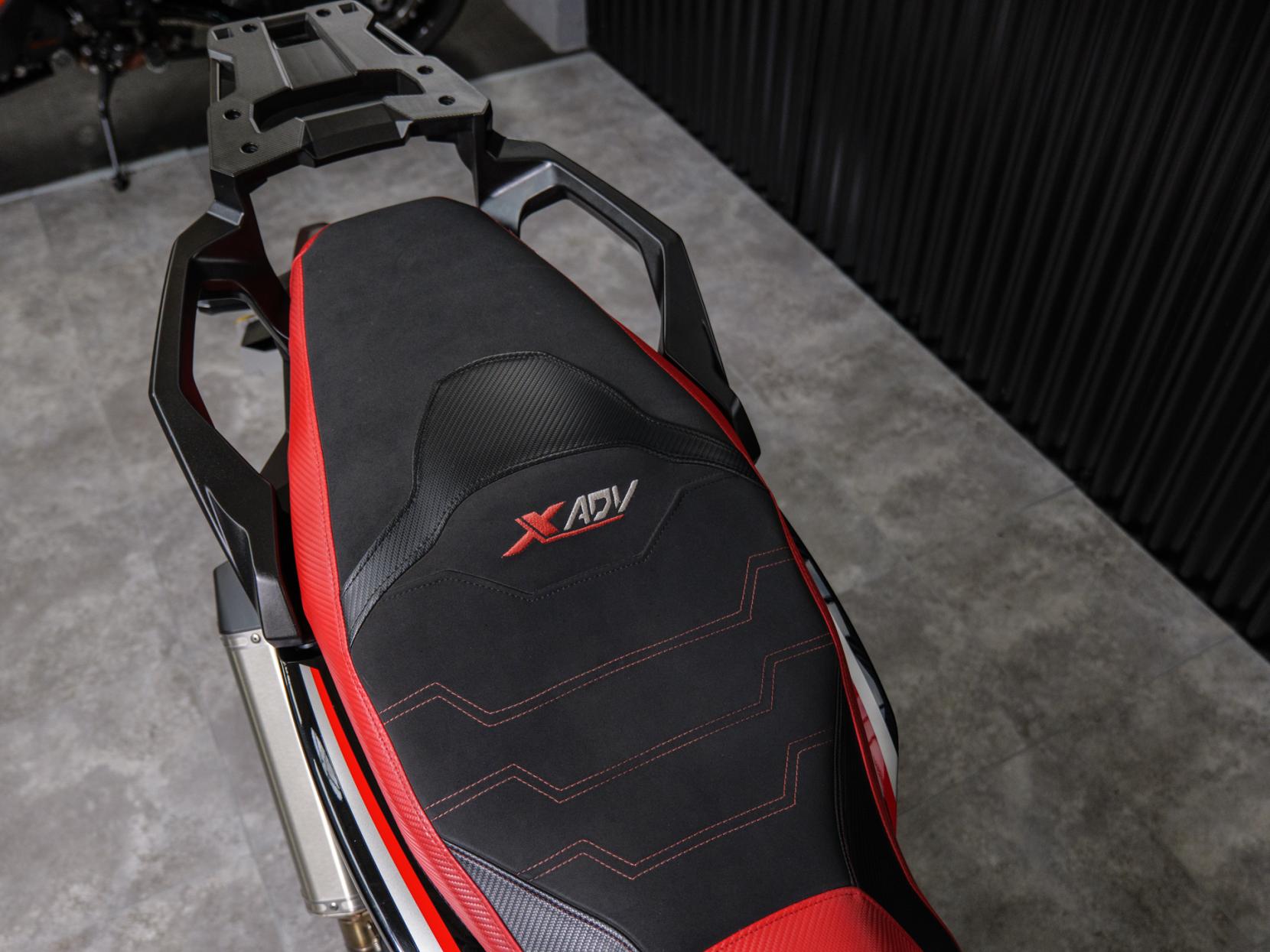 Honda X-ADV 750 Scooter Petrol DCT Euro 4 (54 ps)