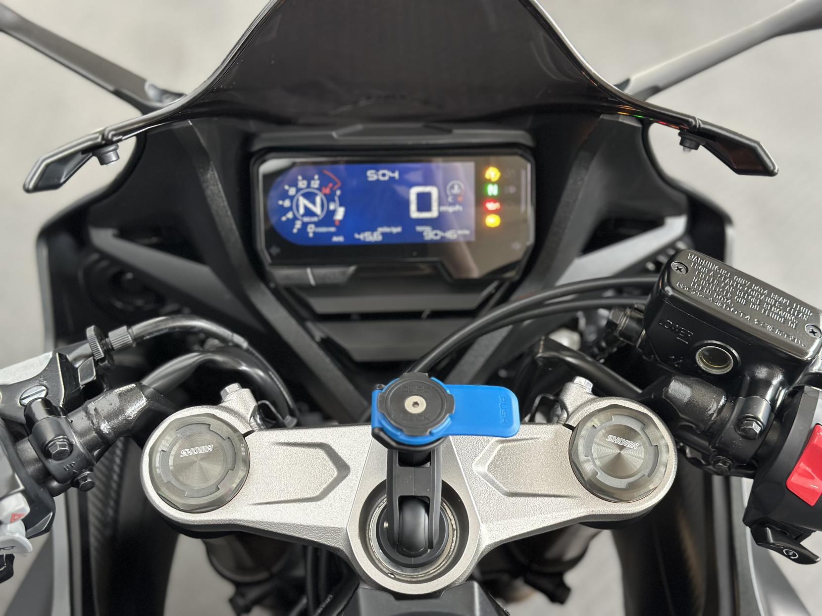 Honda CBR650R 650 Super Sports Petrol Manual Euro 4 (95 ps)