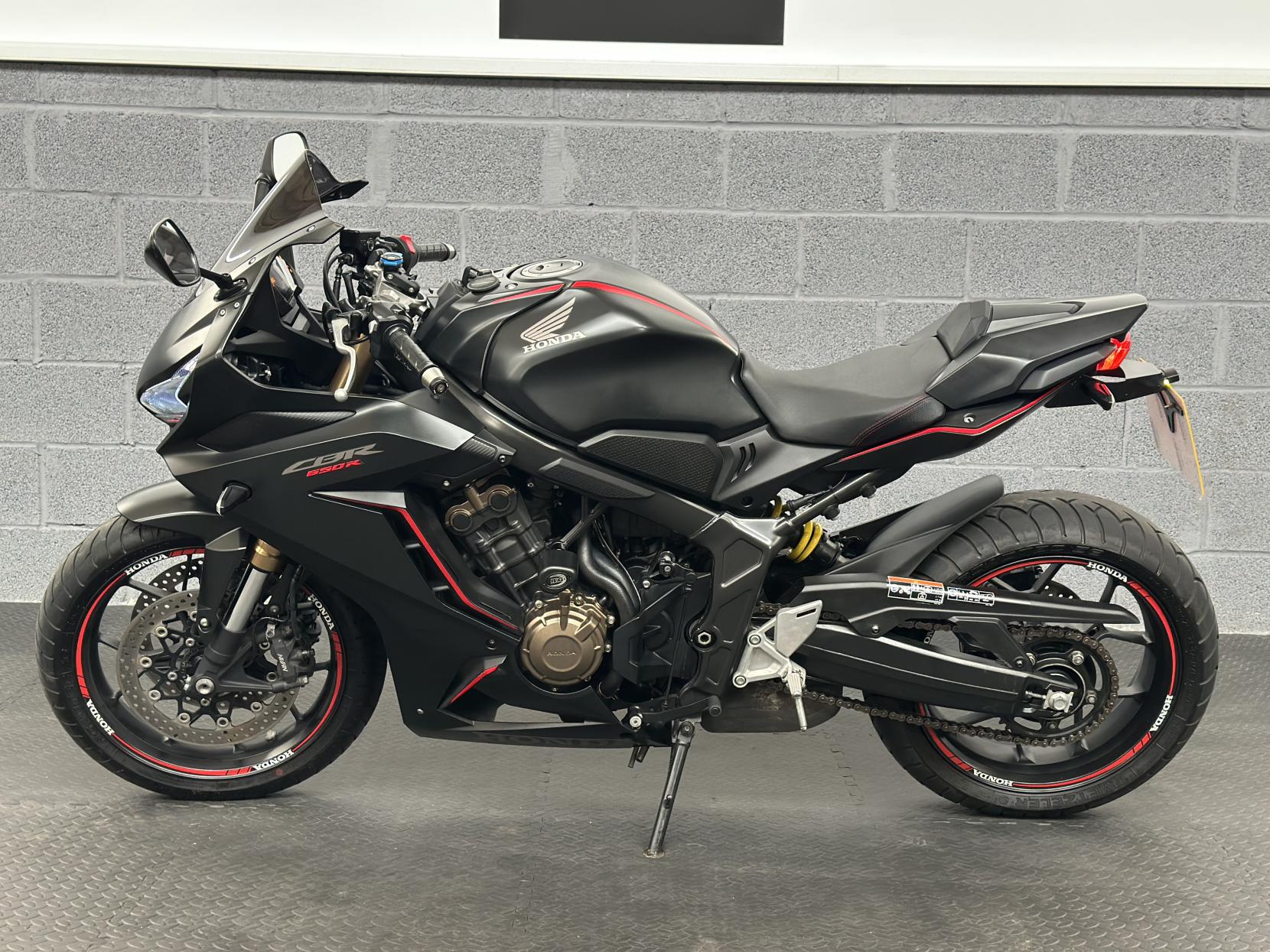 Honda CBR650R 650 Super Sports Petrol Manual Euro 4 (95 ps)