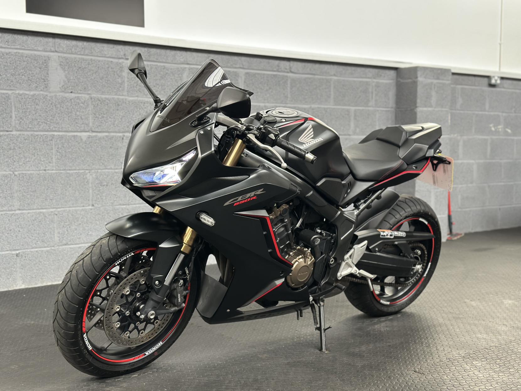 Honda CBR650R 650 Super Sports Petrol Manual Euro 4 (95 ps)