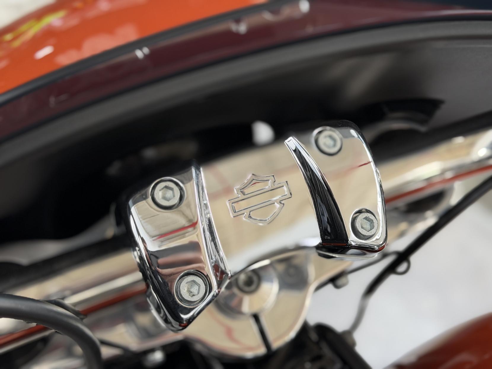 Harley-Davidson Softail 1745 FLSB Sport Glide Custom Cruiser Petrol Manual Euro 4 (84 ps)