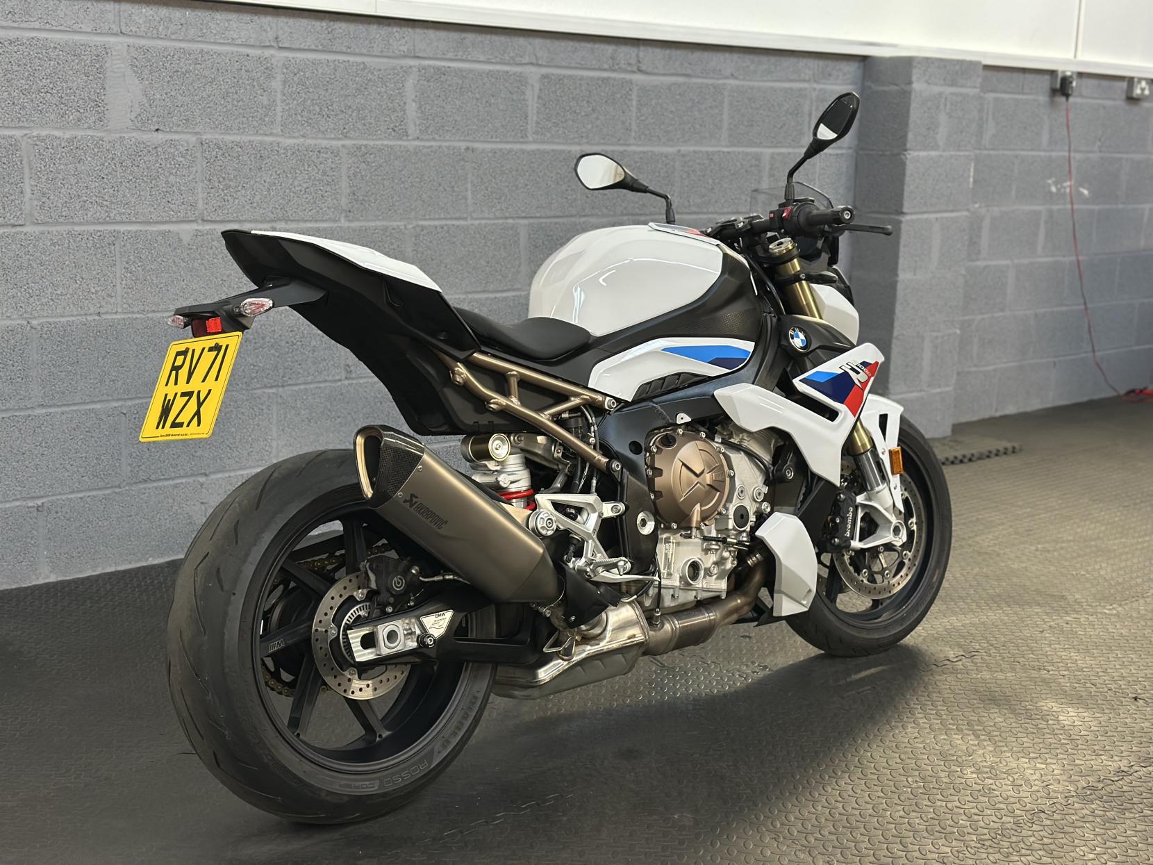 BMW S 1000 R 1000 Sport Naked Petrol Manual Euro 5 (164 ps)