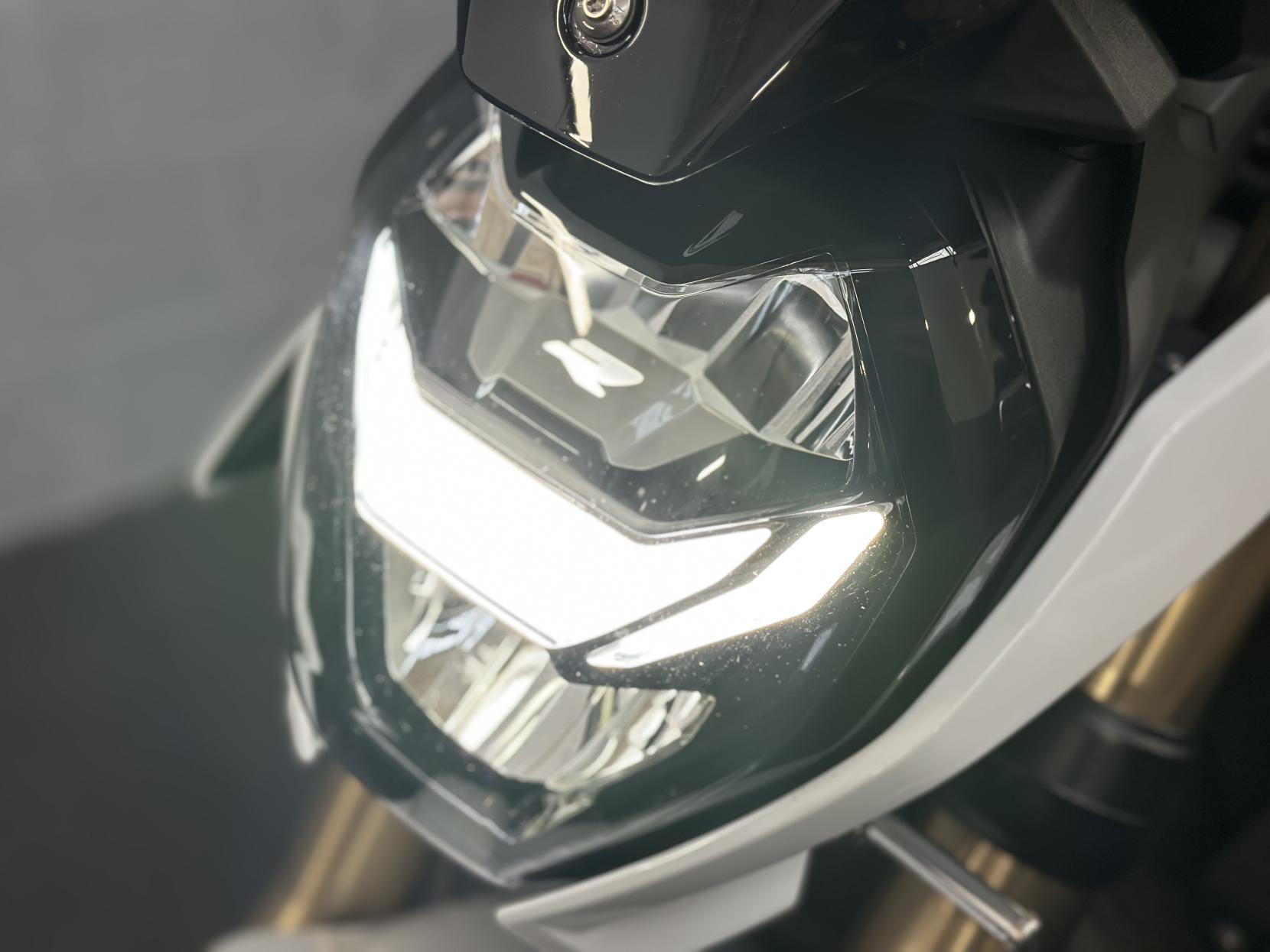 BMW S 1000 R 1000 Sport Naked Petrol Manual Euro 5 (164 ps)